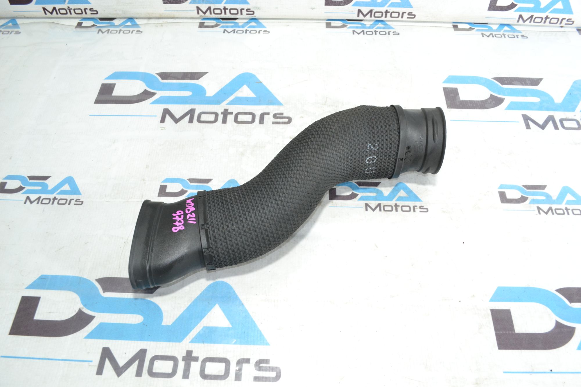 https://ycs.partsauto.market/partsauto-images/thmbs/userImages/b7628e092085f1f91467af1afb6e7630/part/76b148fd-3a3d-4387-8fd9-5c9a7d14d375_1780473155918.jpg