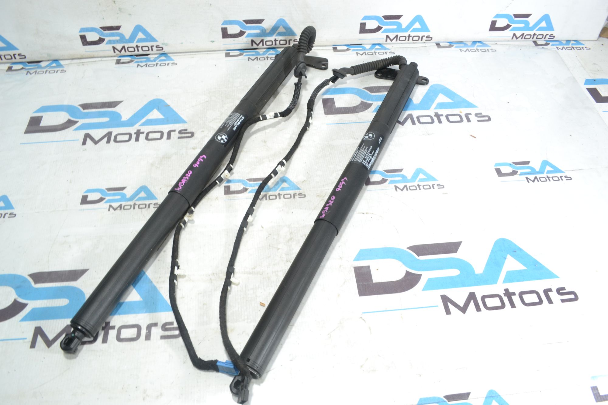 https://ycs.partsauto.market/partsauto-images/thmbs/userImages/b7628e092085f1f91467af1afb6e7630/part/77f3f84d-63f5-47ac-9060-dad06f1dfd7b_1781091089189.jpg