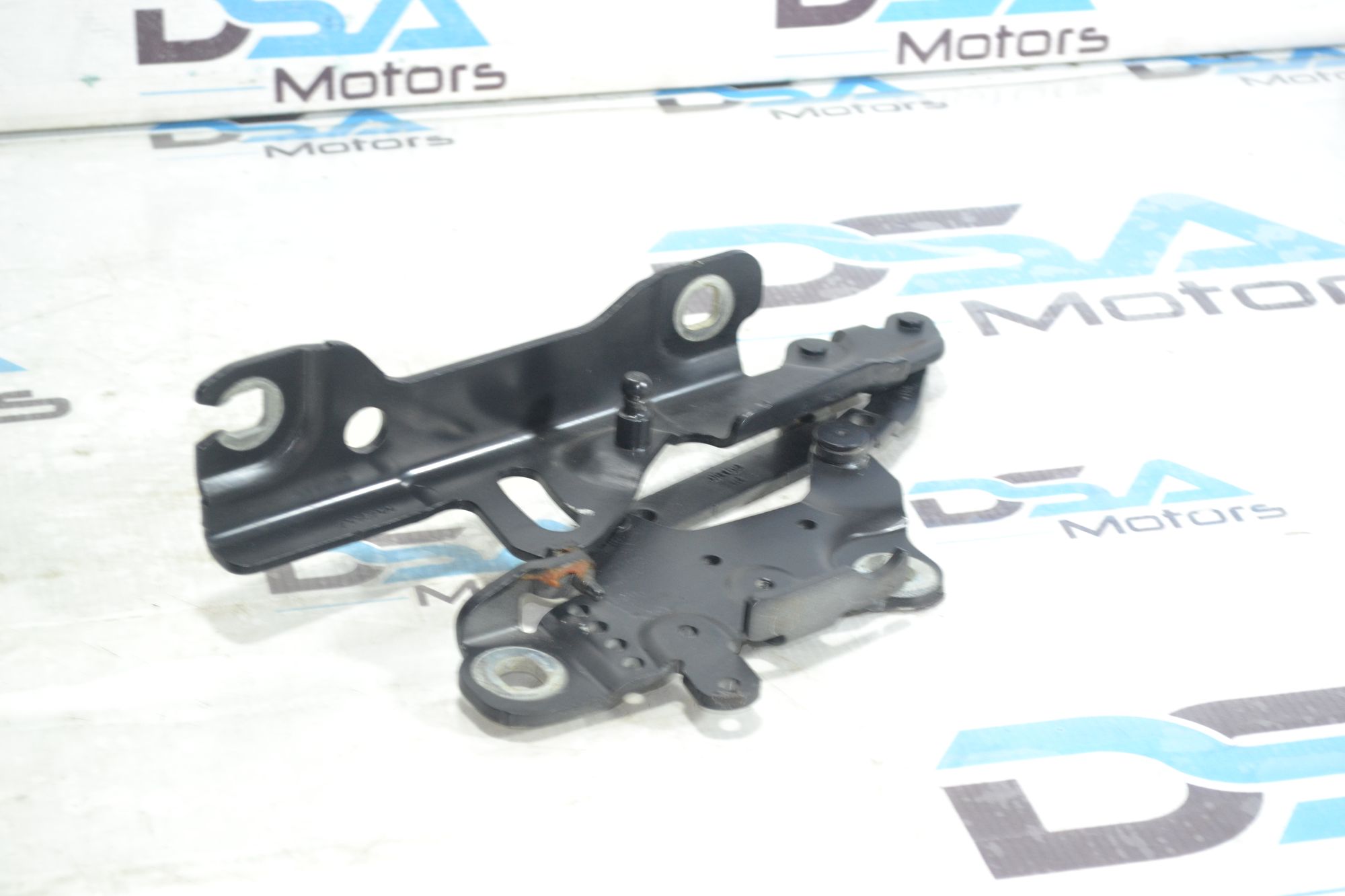https://ycs.partsauto.market/partsauto-images/thmbs/userImages/b7628e092085f1f91467af1afb6e7630/part/7833ac66-0107-4e49-b2f7-7e433af931bb_1781169829490.jpg