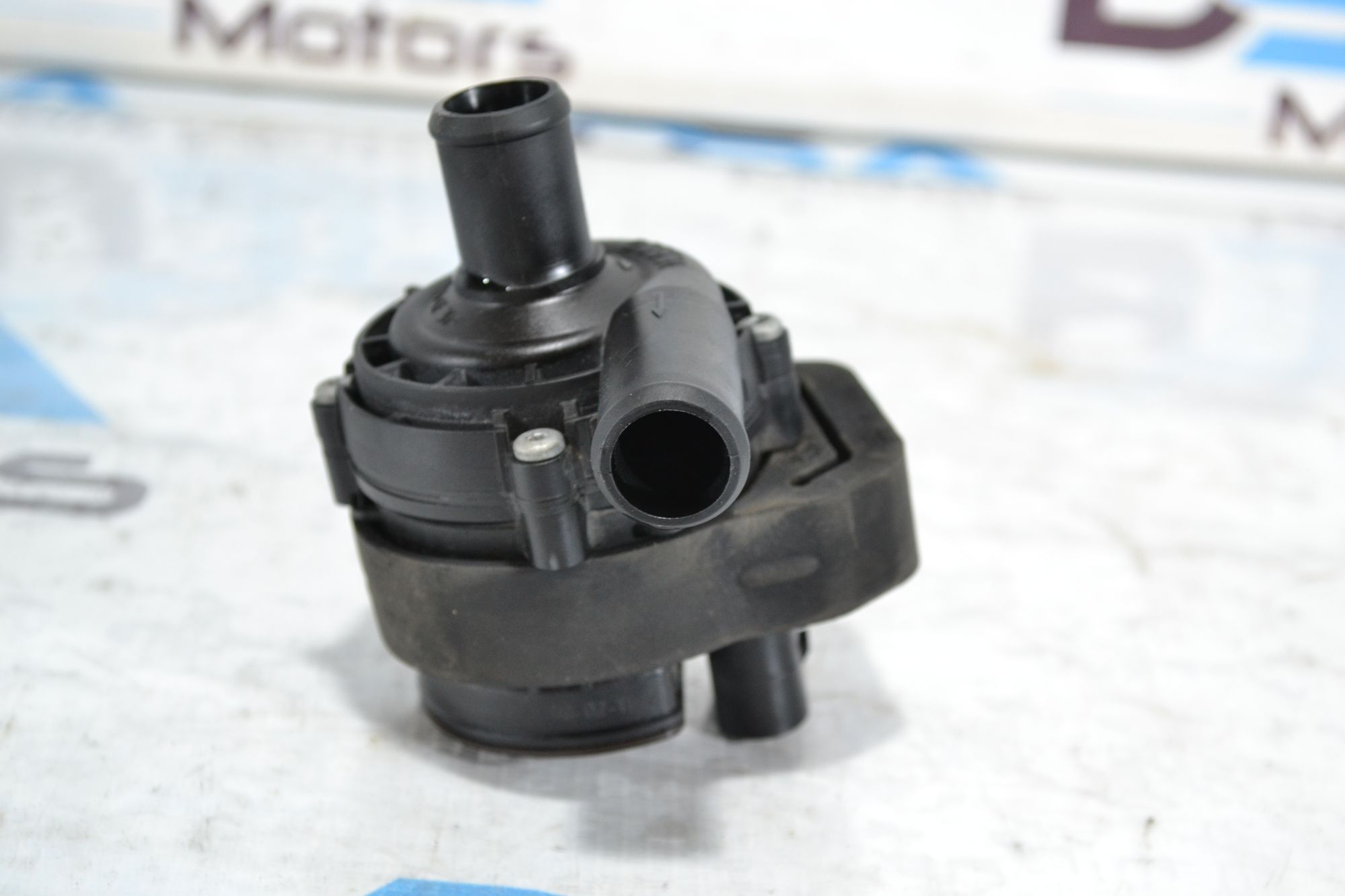 Насос водяной (доп.помпа) Mercedes W204/W207/W212, 1 рублей, Кореновск