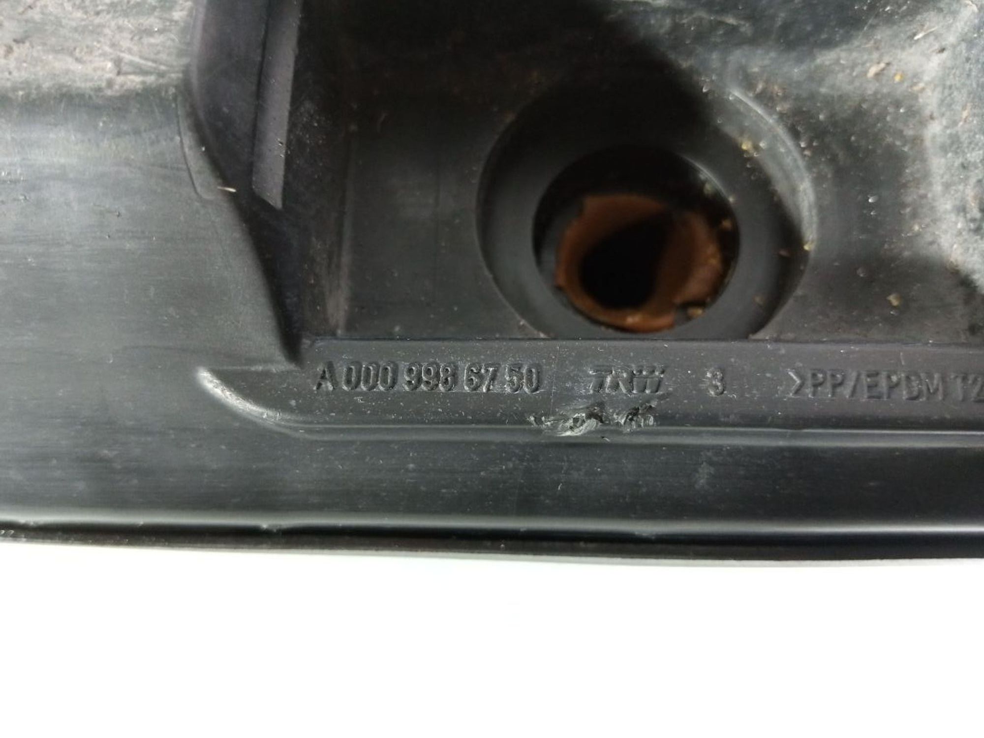 https://ycs.partsauto.market/partsauto-images/thmbs/userImages/b7628e092085f1f91467af1afb6e7630/part/792f58b3-b64e-44d1-8696-86f9a5530db3_1739168748935.jpg