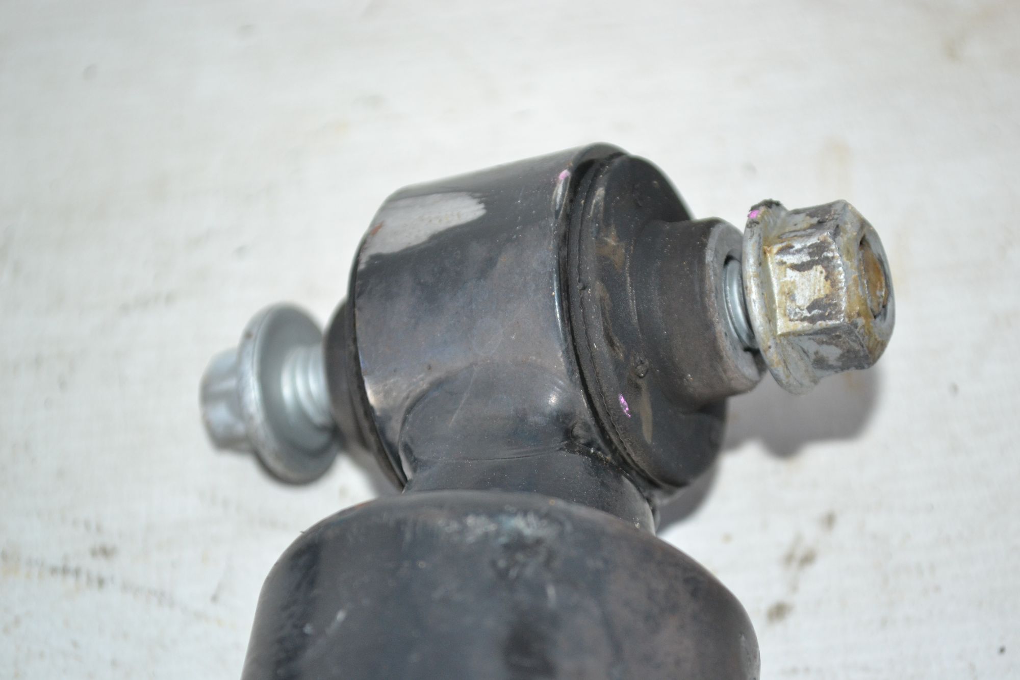 https://ycs.partsauto.market/partsauto-images/thmbs/userImages/b7628e092085f1f91467af1afb6e7630/part/798052b7-08e1-497b-8586-85b07260b274_1785148709570.jpg