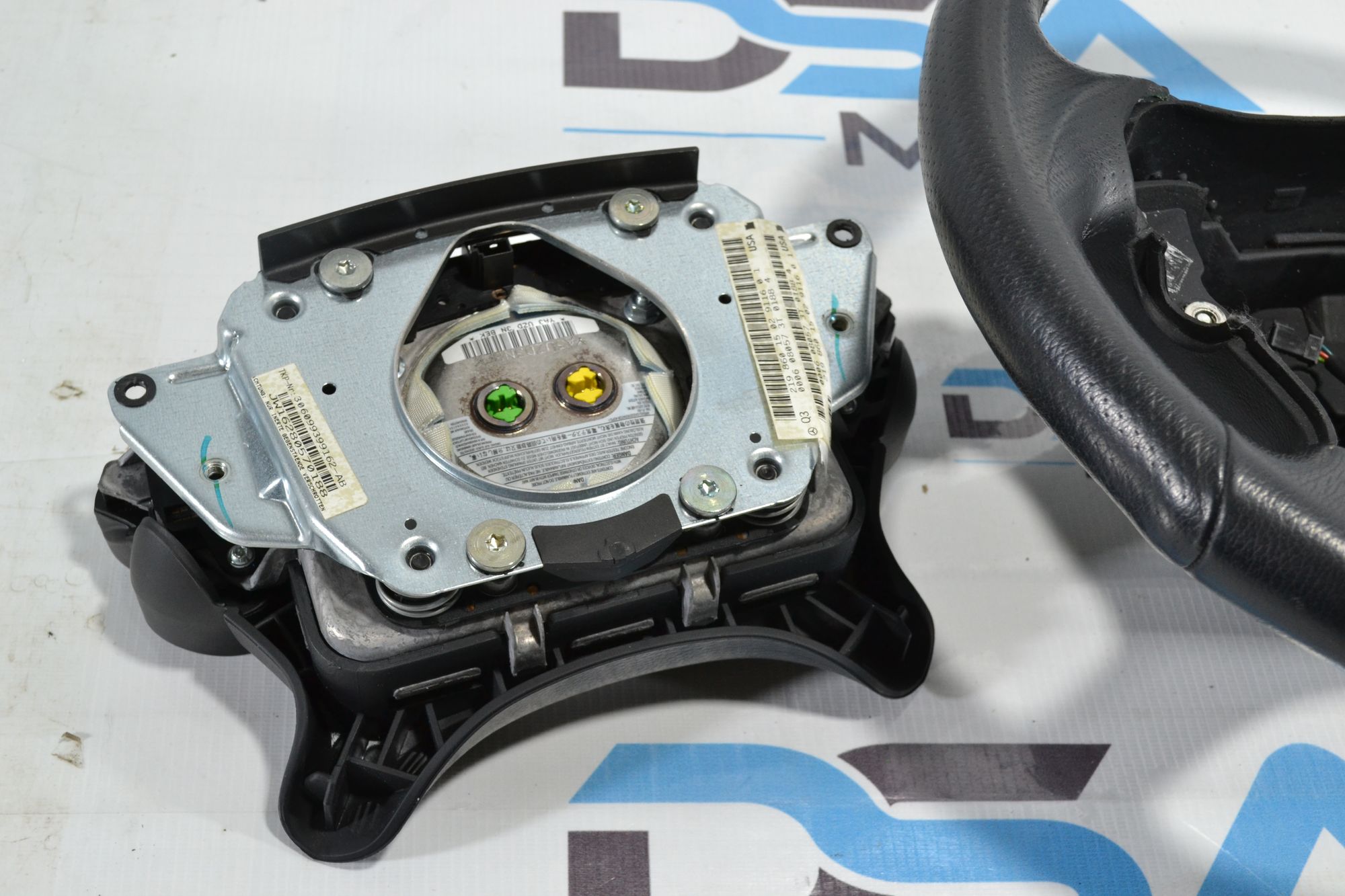 https://ycs.partsauto.market/partsauto-images/thmbs/userImages/b7628e092085f1f91467af1afb6e7630/part/7a0370f7-e107-4ff4-b3f7-e77cbdc7df19_1777441727398.jpg