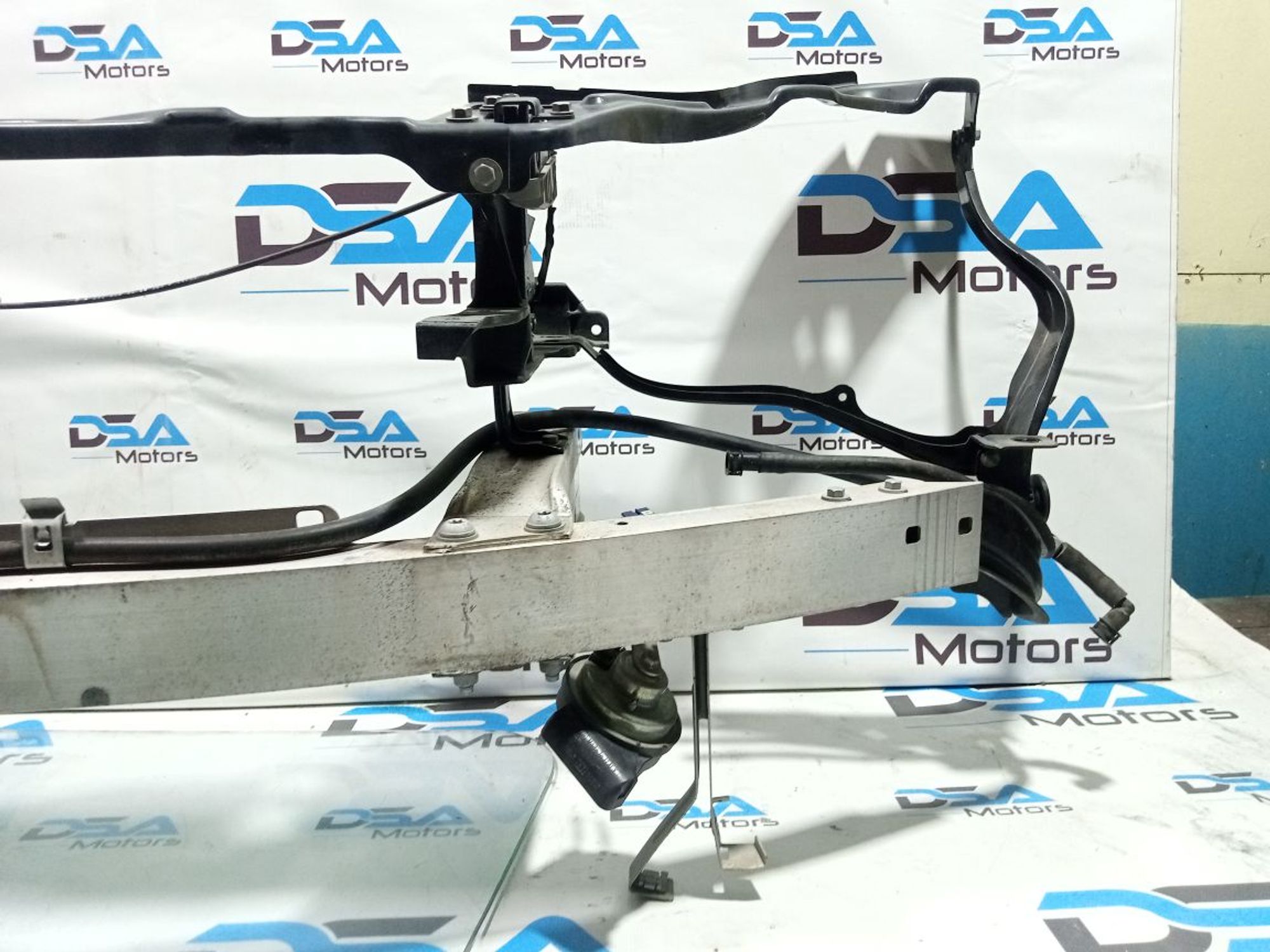 https://ycs.partsauto.market/partsauto-images/thmbs/userImages/b7628e092085f1f91467af1afb6e7630/part/7aae019f-d31b-4f53-a259-9c8f06fd825f_1748925290969.jpg