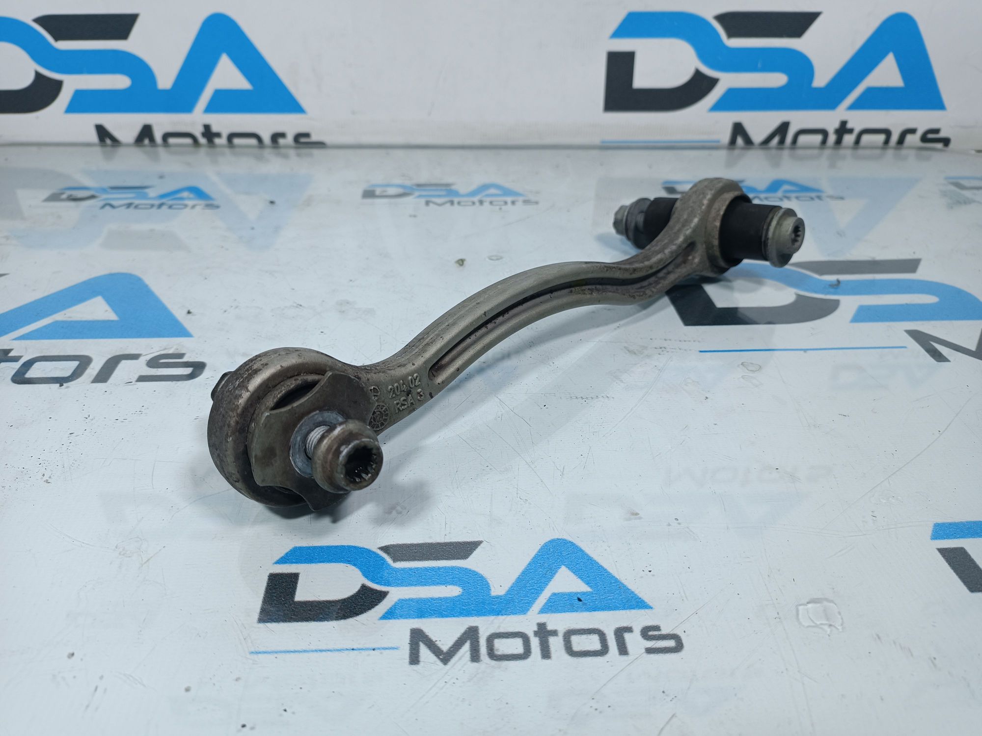 https://ycs.partsauto.market/partsauto-images/thmbs/userImages/b7628e092085f1f91467af1afb6e7630/part/7b097824-f3d3-4788-bb40-b02690e2ac6f_1707842744255.jpg