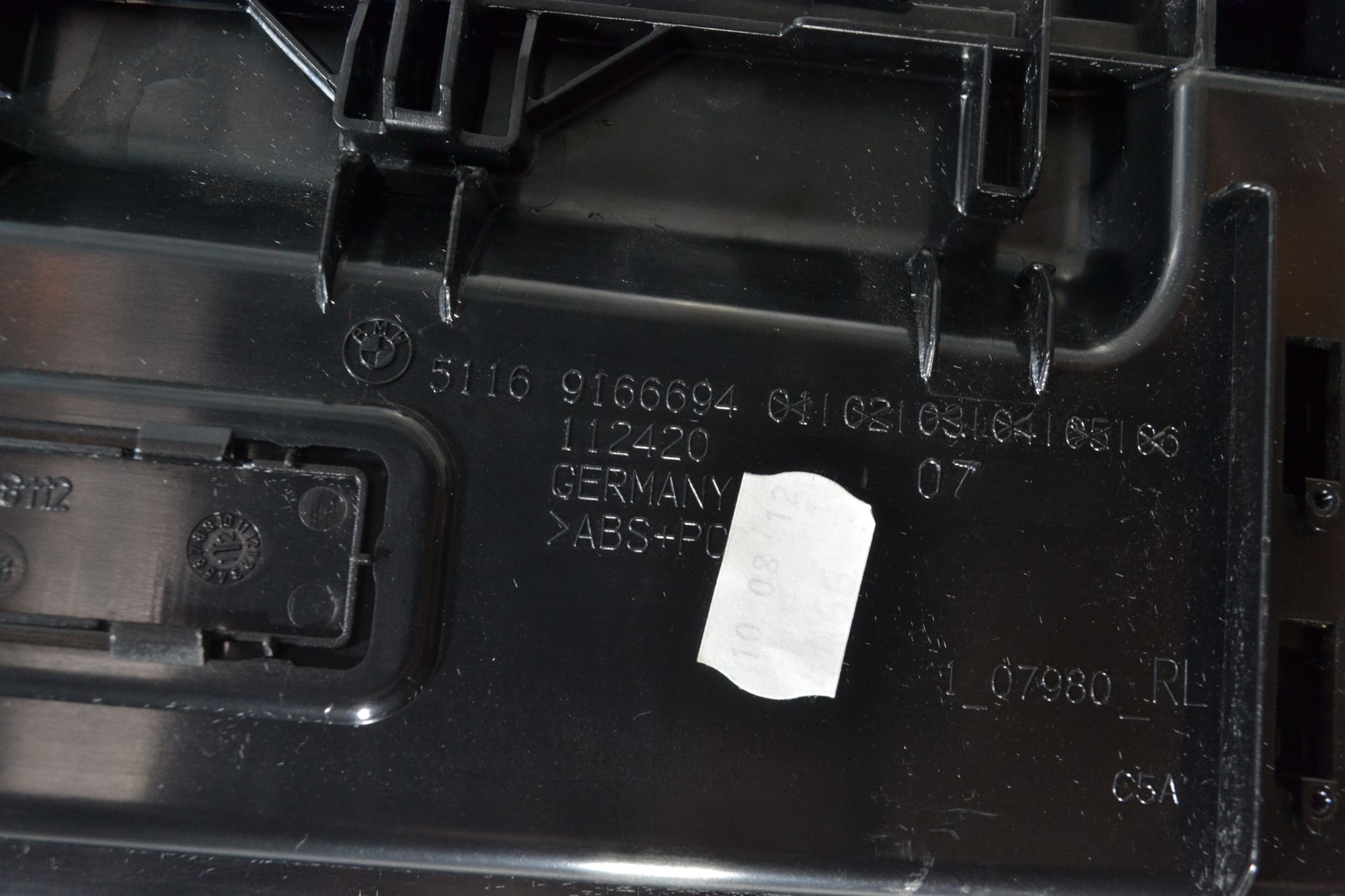https://ycs.partsauto.market/partsauto-images/thmbs/userImages/b7628e092085f1f91467af1afb6e7630/part/7b0fab02-9a80-45d9-8a29-c12769aba25f_1781160214128.jpg