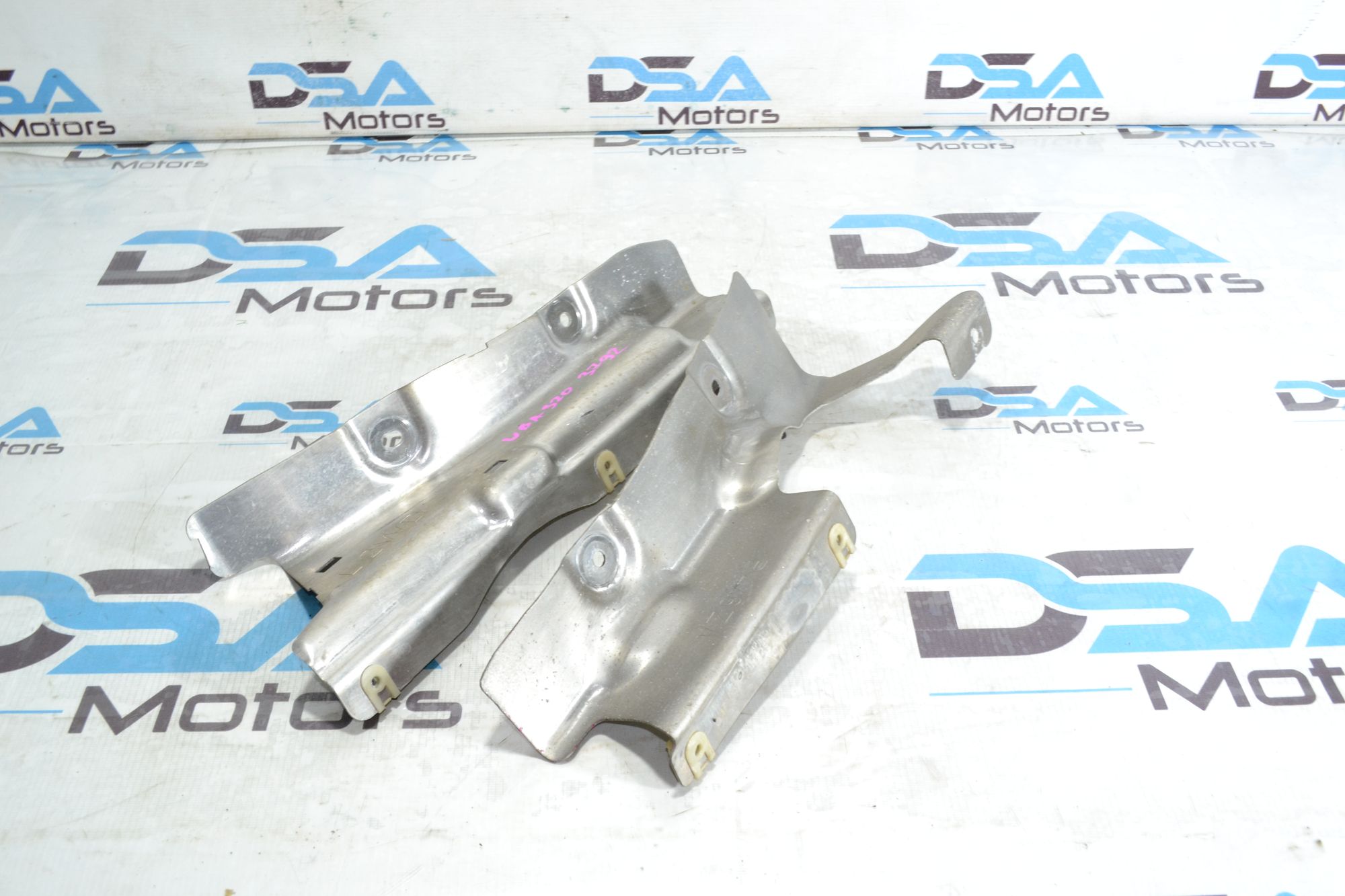 https://ycs.partsauto.market/partsauto-images/thmbs/userImages/b7628e092085f1f91467af1afb6e7630/part/7b207cf1-a3dc-4a3f-8228-503cf2bca65b_1780915958908.jpg