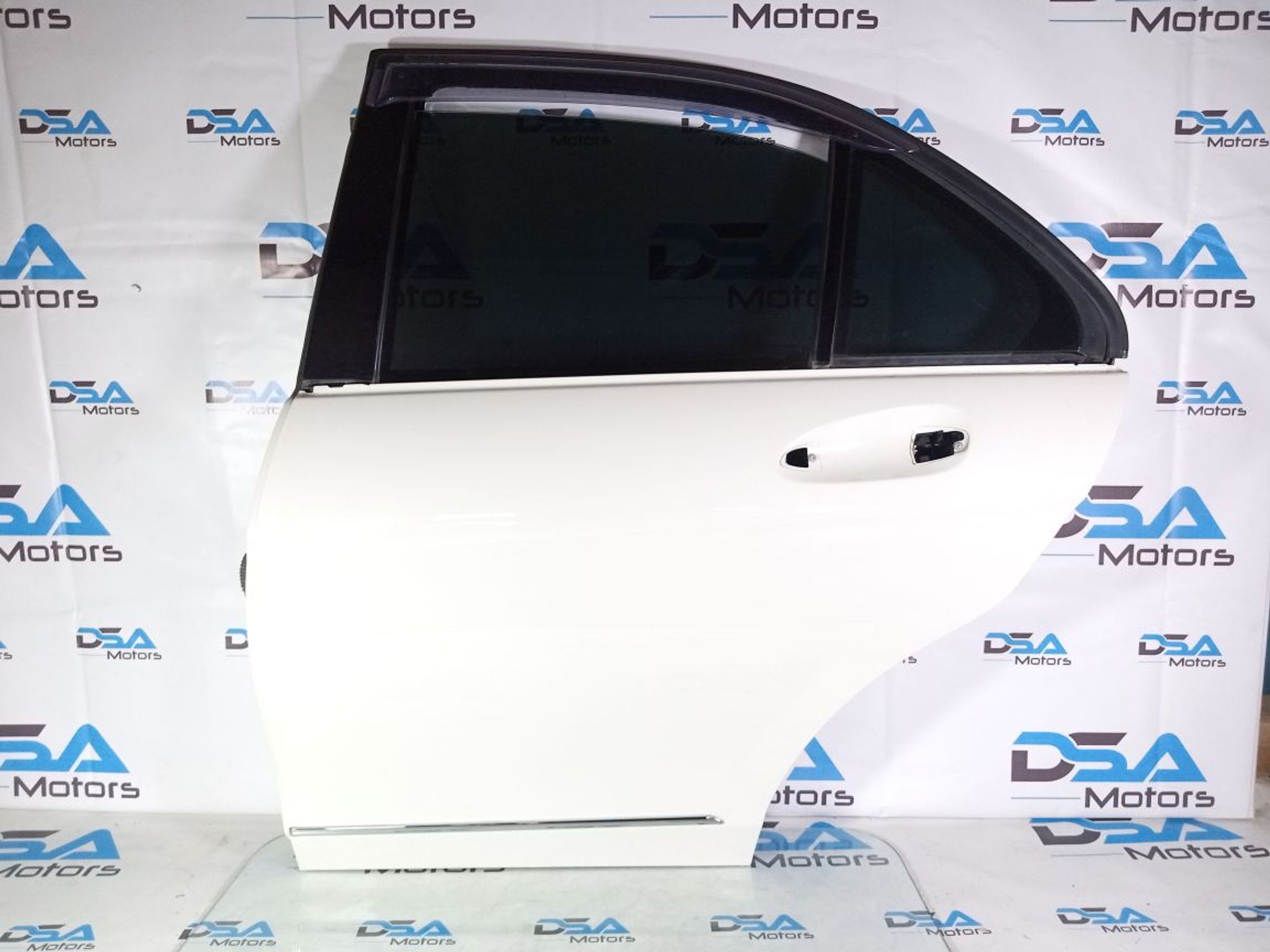 https://ycs.partsauto.market/partsauto-images/thmbs/userImages/b7628e092085f1f91467af1afb6e7630/part/7b88e11a-ca3a-4d83-9d58-d376465885df_1741333665306.jpg