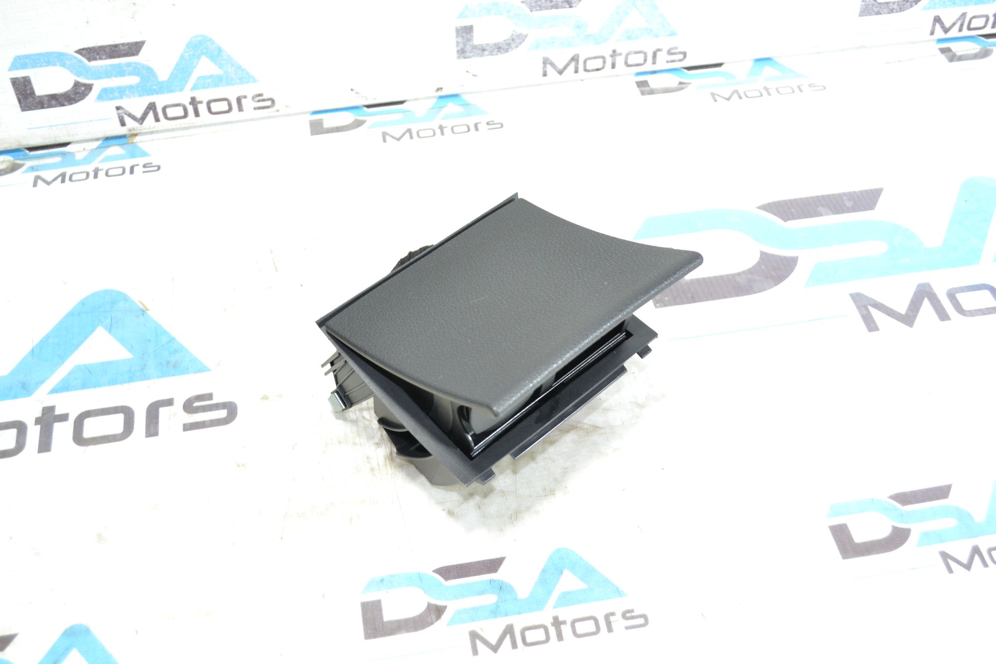https://ycs.partsauto.market/partsauto-images/thmbs/userImages/b7628e092085f1f91467af1afb6e7630/part/7bb39a51-c6b0-4b2f-89b6-6eaa0a481b0e_1785496765339.jpg