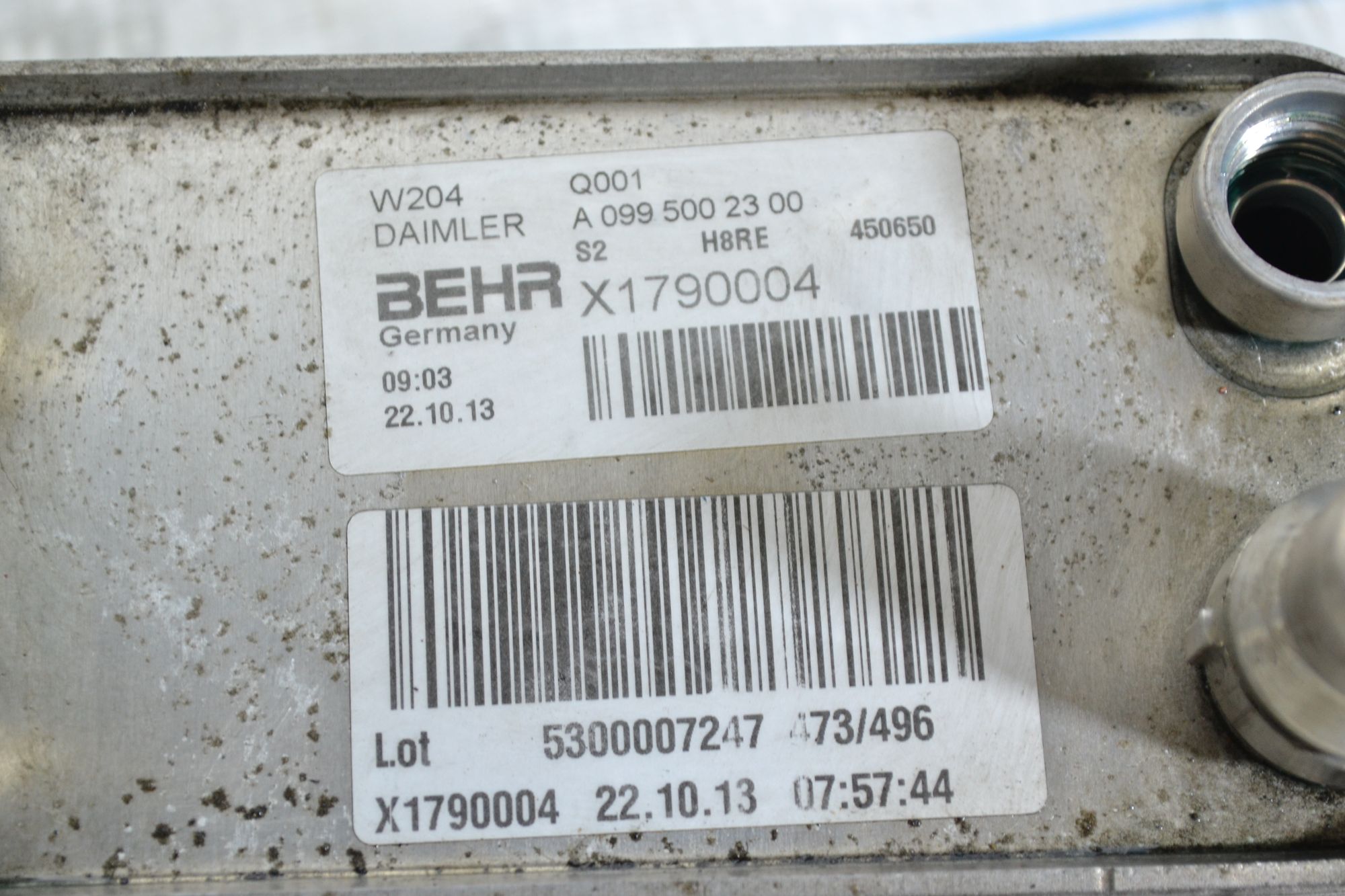 https://ycs.partsauto.market/partsauto-images/thmbs/userImages/b7628e092085f1f91467af1afb6e7630/part/7bd727bf-5f67-48d4-bd63-6fbf367b66f6_1782987440141.jpg
