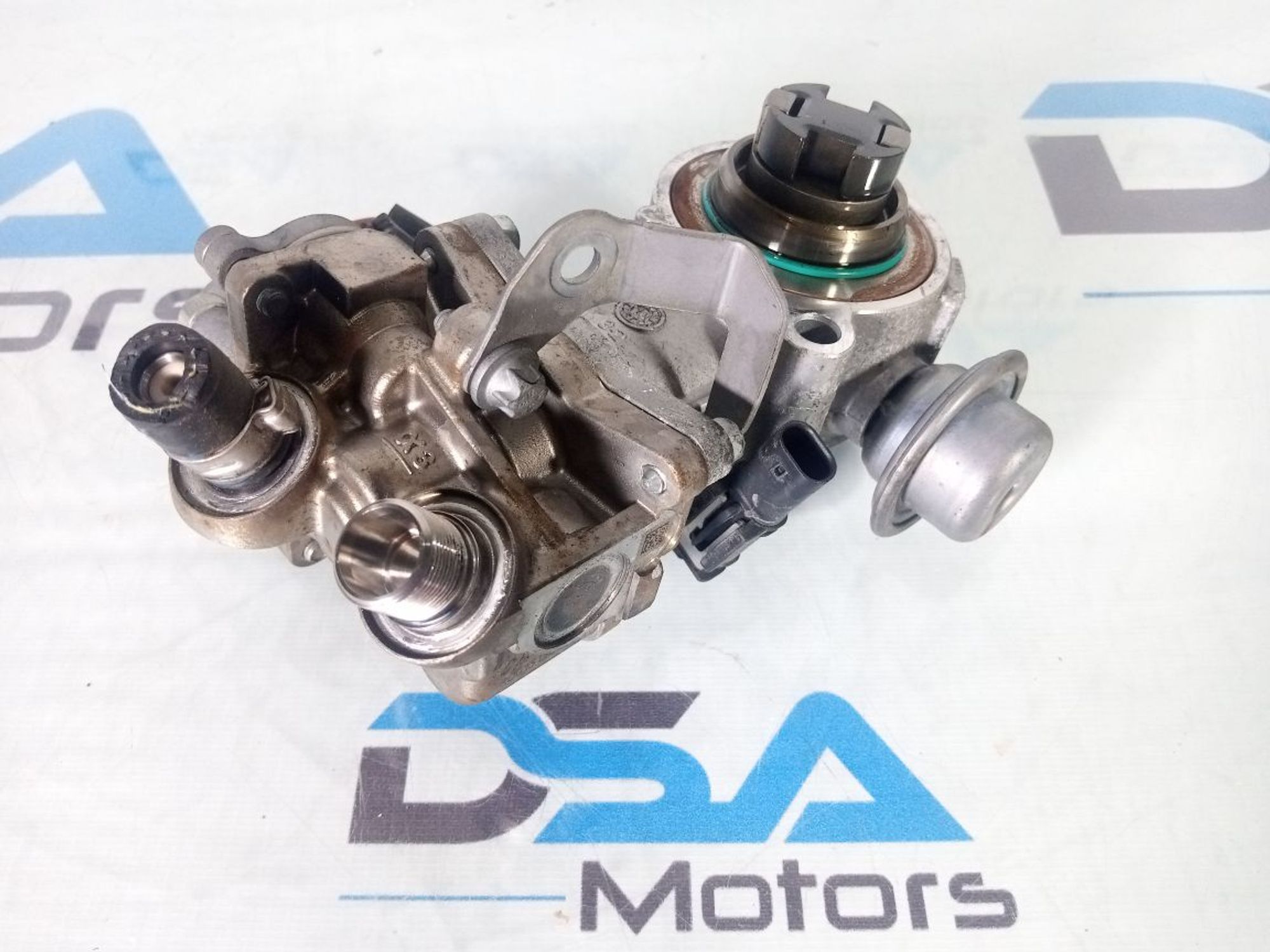 https://ycs.partsauto.market/partsauto-images/thmbs/userImages/b7628e092085f1f91467af1afb6e7630/part/7bf34f49-403f-4566-b675-bebb72441b6e_1732541188113.jpg