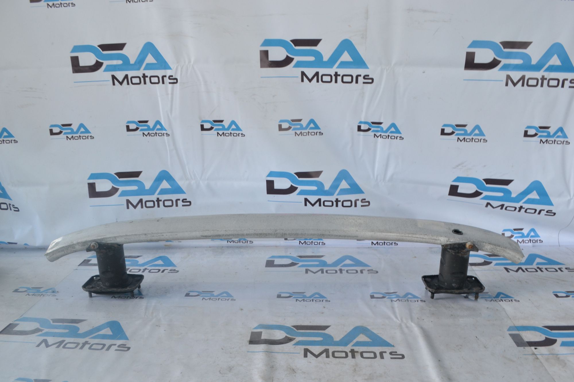 https://ycs.partsauto.market/partsauto-images/thmbs/userImages/b7628e092085f1f91467af1afb6e7630/part/7c227236-d146-44eb-b32d-0e6e20abd3e9_1781518290359.jpg