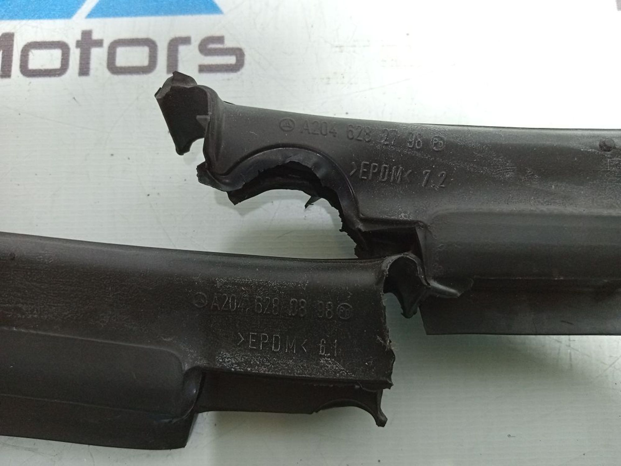 https://ycs.partsauto.market/partsauto-images/thmbs/userImages/b7628e092085f1f91467af1afb6e7630/part/7c297542-f7c7-4a20-a112-f48bc5ce5910_1736501893455.jpg