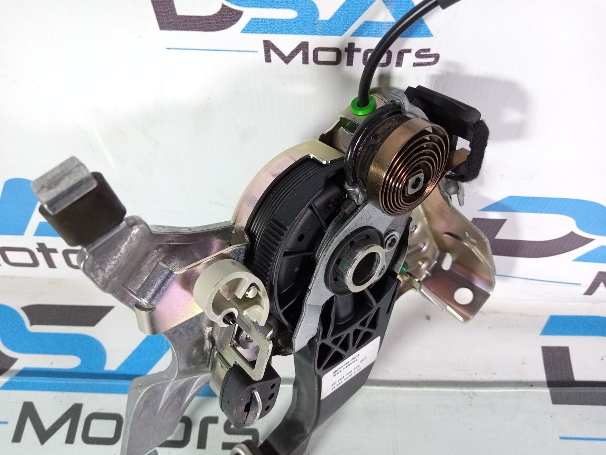 https://ycs.partsauto.market/partsauto-images/thmbs/userImages/b7628e092085f1f91467af1afb6e7630/part/7c40c970-338f-4277-92cb-5503081d951c_1747024022554.jpg