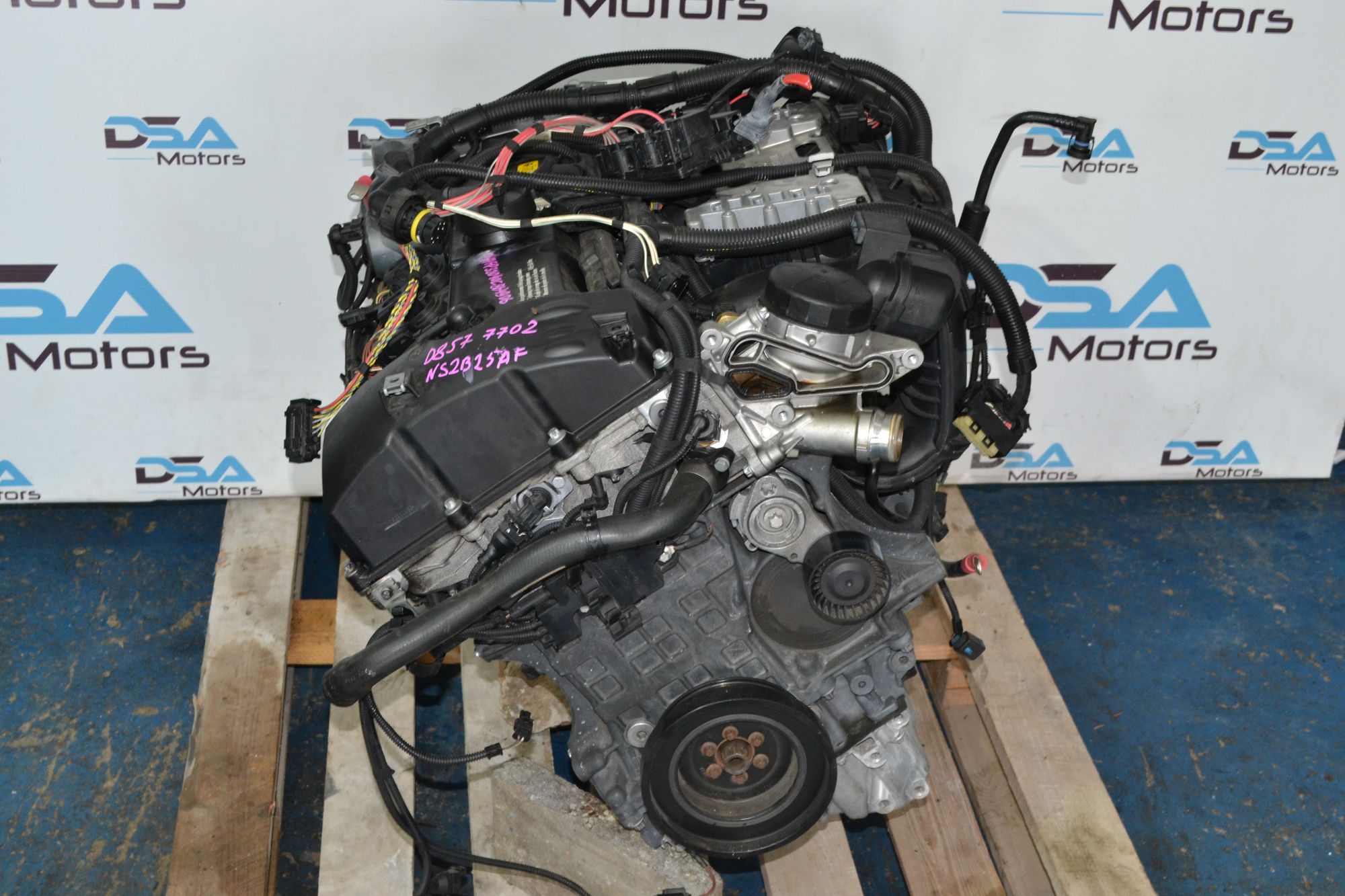 Двигатель N52B25 идеал BMW 5 F10 38т.км из Японии, 210000 рублей, Кореновск