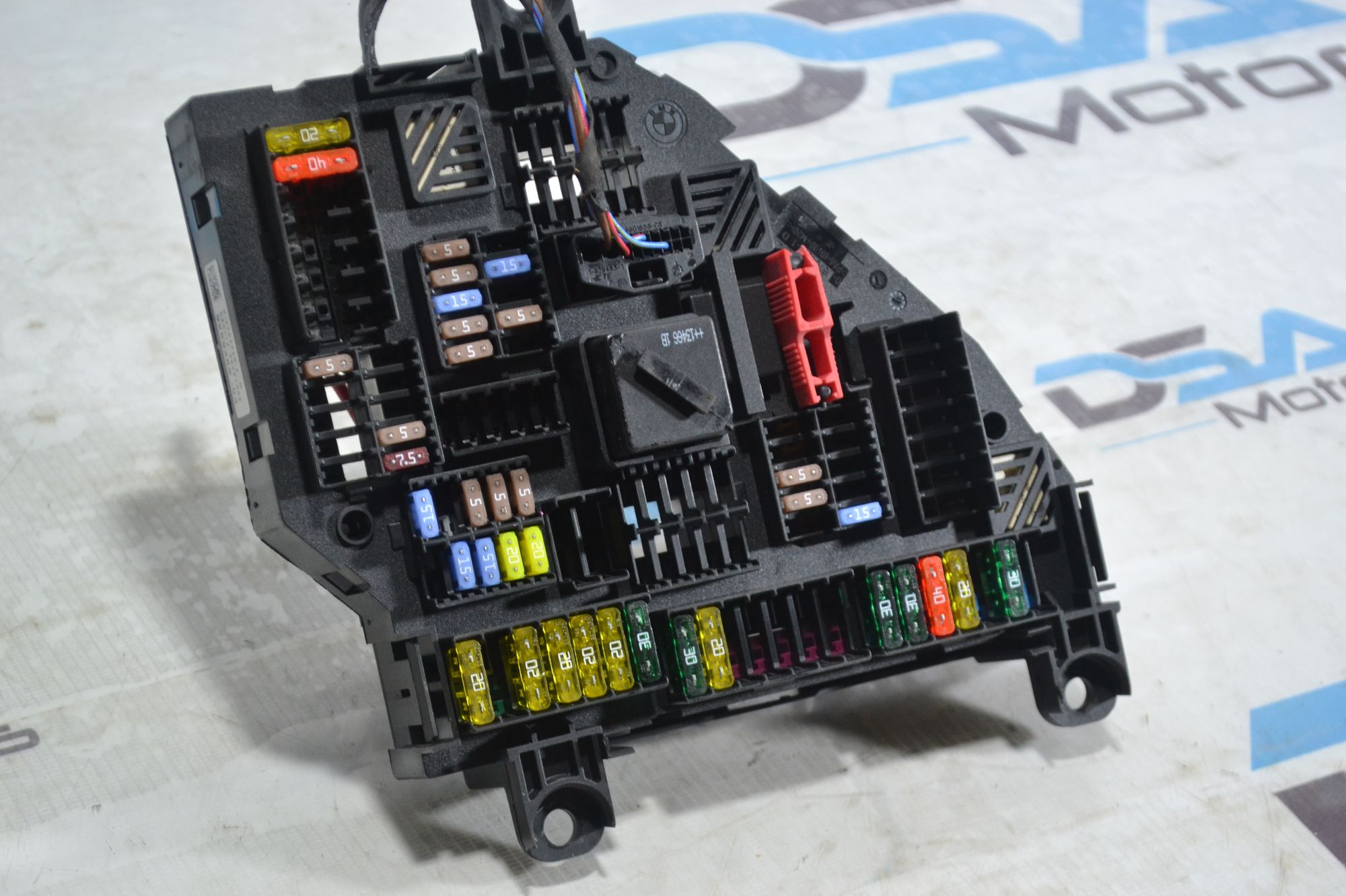 https://ycs.partsauto.market/partsauto-images/thmbs/userImages/b7628e092085f1f91467af1afb6e7630/part/7cca870e-0b15-4078-bcf1-8baec95242c7_1781171008094.jpg