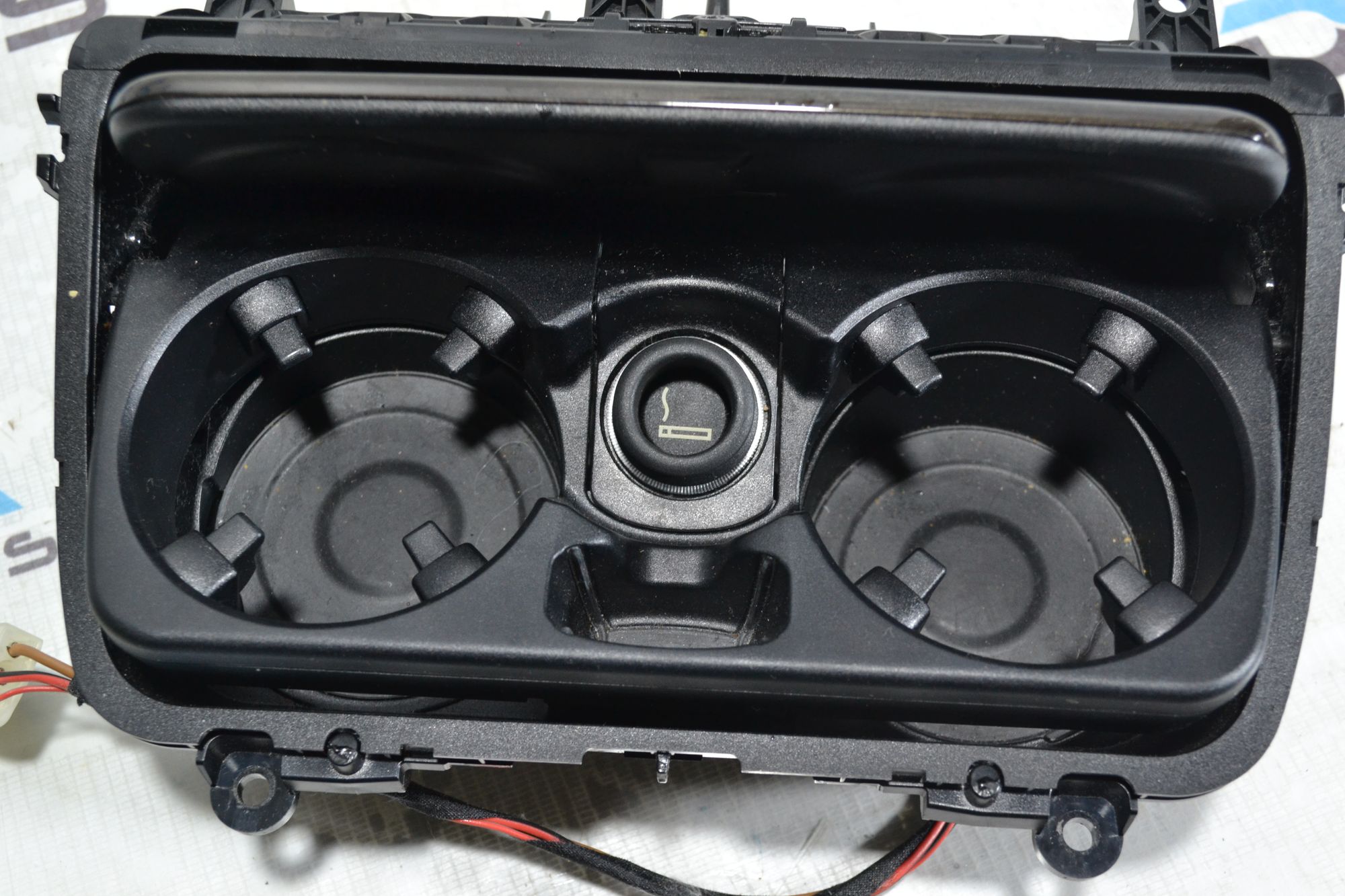 https://ycs.partsauto.market/partsauto-images/thmbs/userImages/b7628e092085f1f91467af1afb6e7630/part/7cdd8dfd-c94e-420d-a6e6-48a78b245d76_1779979834038.jpg