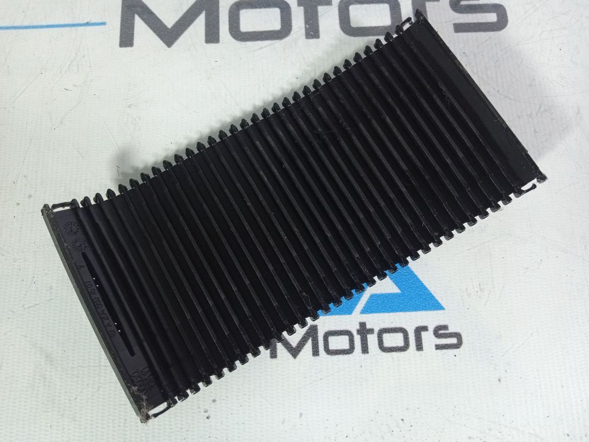 https://ycs.partsauto.market/partsauto-images/thmbs/userImages/b7628e092085f1f91467af1afb6e7630/part/7d795db3-6659-4a65-8f69-0d6f3ae40920_1741686092601.jpg