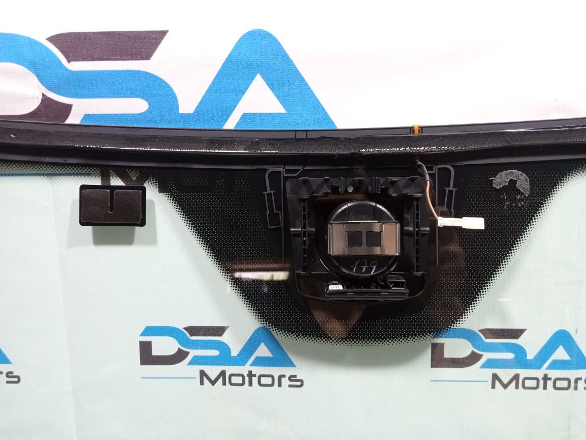 https://ycs.partsauto.market/partsauto-images/thmbs/userImages/b7628e092085f1f91467af1afb6e7630/part/7defee05-5b9e-4870-b7fc-702f986b1ffb_1750247462838.jpg