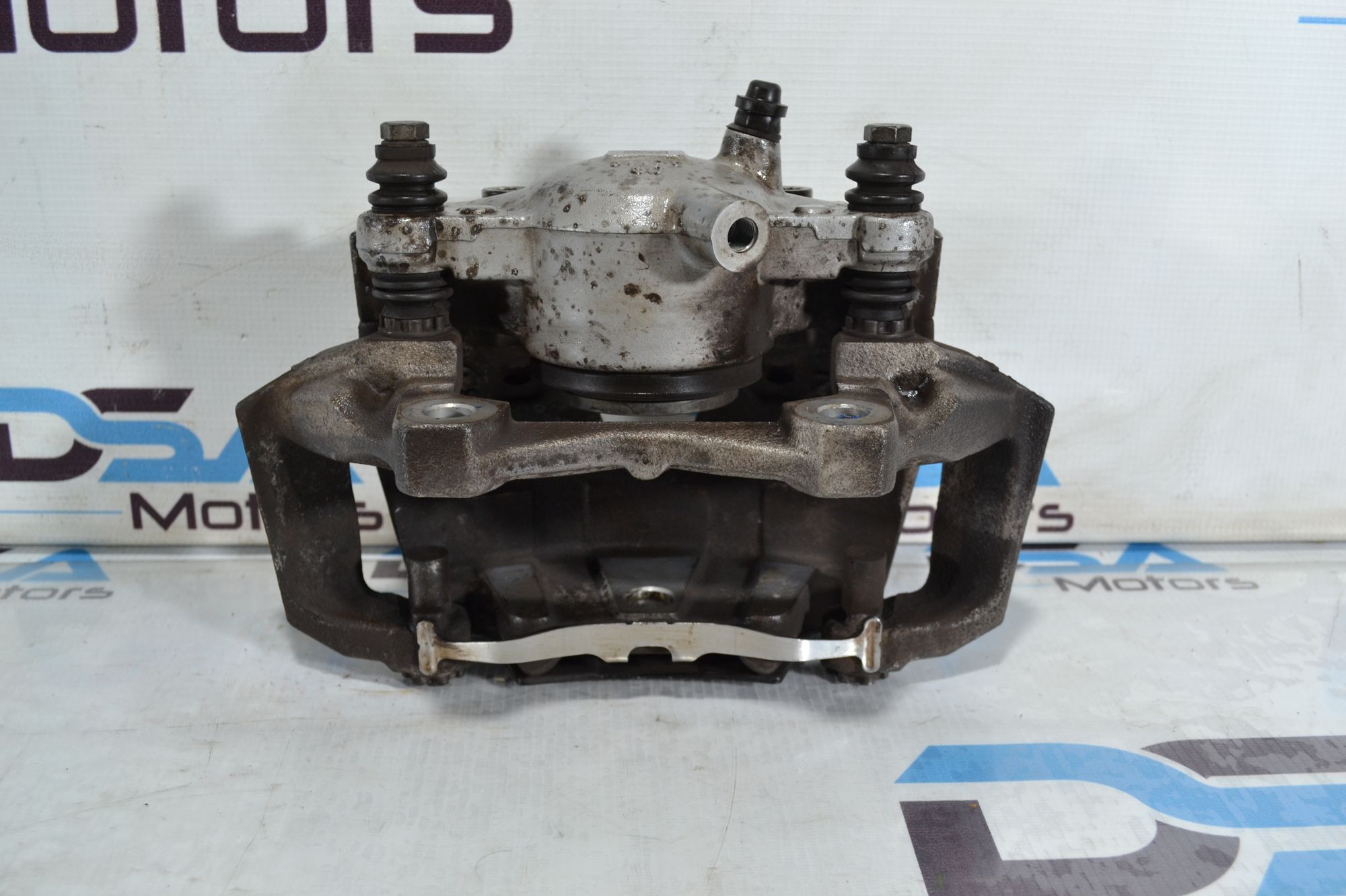 https://ycs.partsauto.market/partsauto-images/thmbs/userImages/b7628e092085f1f91467af1afb6e7630/part/7e0a5392-026d-4e58-b618-7c5255d99388_1779175149658.jpg