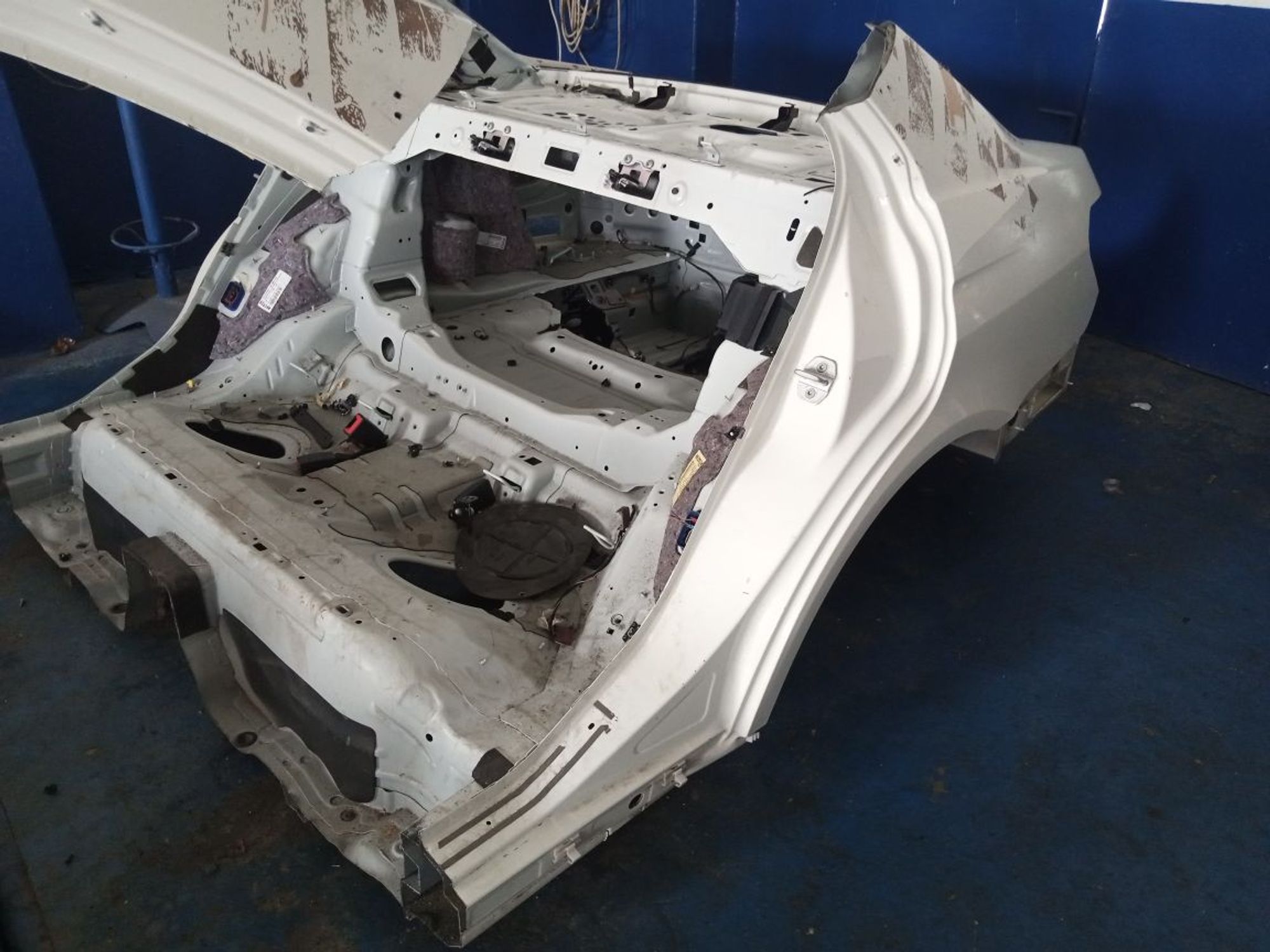 https://ycs.partsauto.market/partsauto-images/thmbs/userImages/b7628e092085f1f91467af1afb6e7630/part/7e3bf96e-d2f5-47f8-bcd8-701e06985ffa_1740727195206.jpg