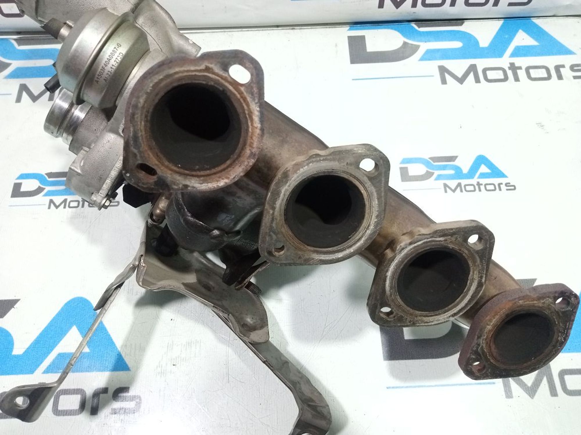 https://ycs.partsauto.market/partsauto-images/thmbs/userImages/b7628e092085f1f91467af1afb6e7630/part/7e7bd9b0-f6d4-4d46-b397-c4777b256d58_1747849239648.jpg