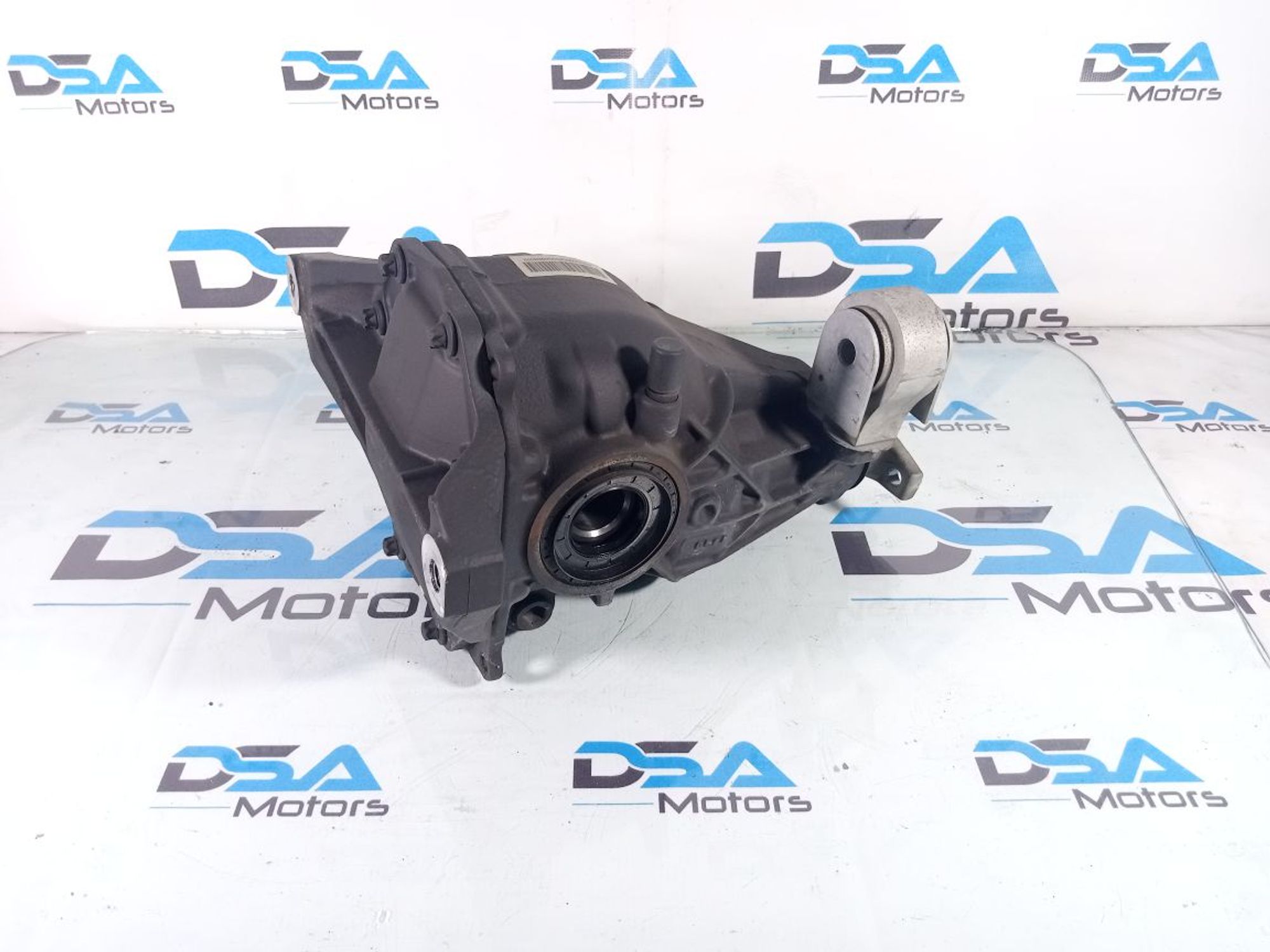 https://ycs.partsauto.market/partsauto-images/thmbs/userImages/b7628e092085f1f91467af1afb6e7630/part/7ec2a3b3-0a63-4b7a-bed2-0b1e72d24735_1721116117967.jpg
