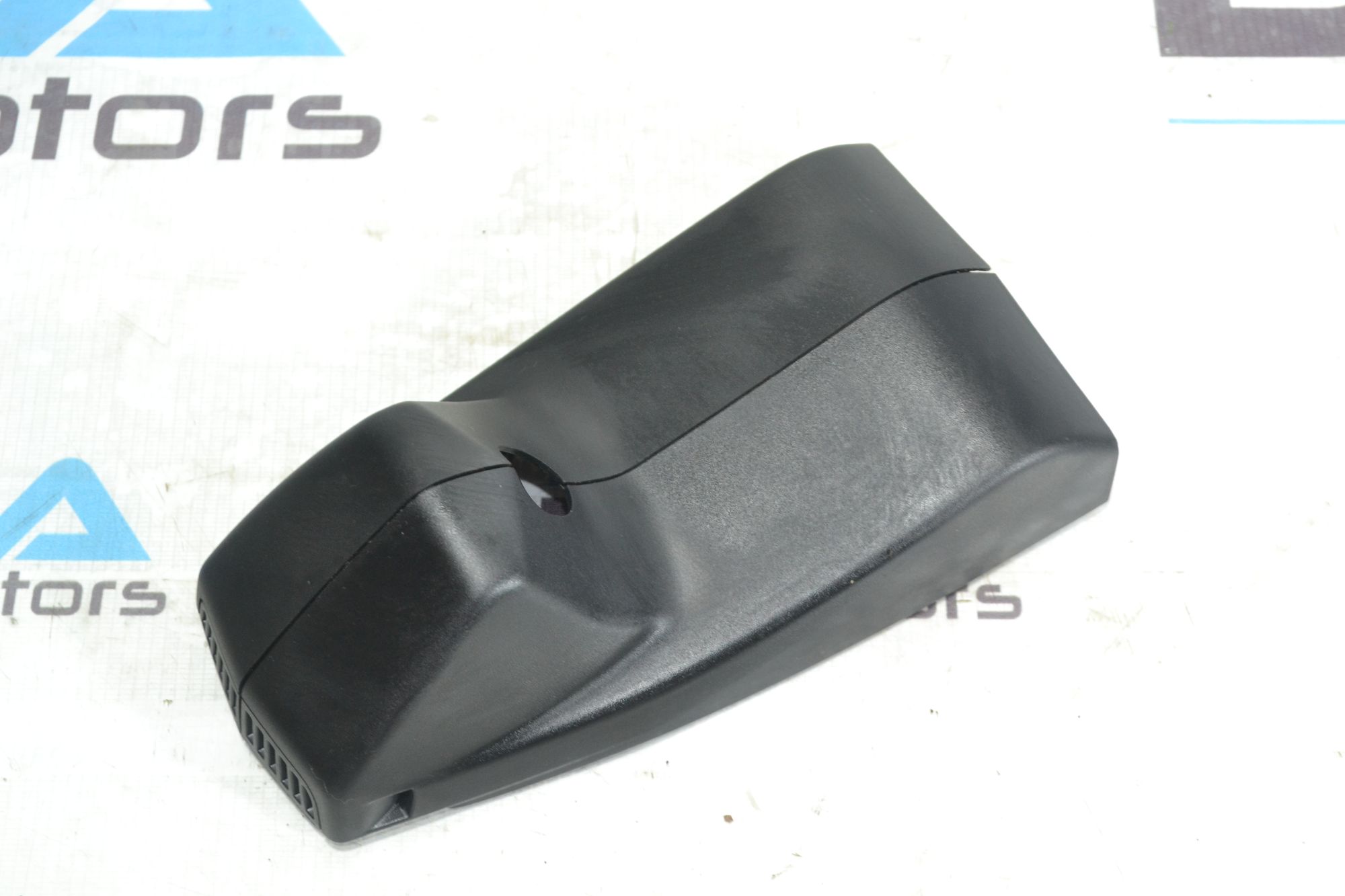 https://ycs.partsauto.market/partsauto-images/thmbs/userImages/b7628e092085f1f91467af1afb6e7630/part/7ef1bb00-c527-46fe-b4a4-751ef0b45334_1781163804331.jpg