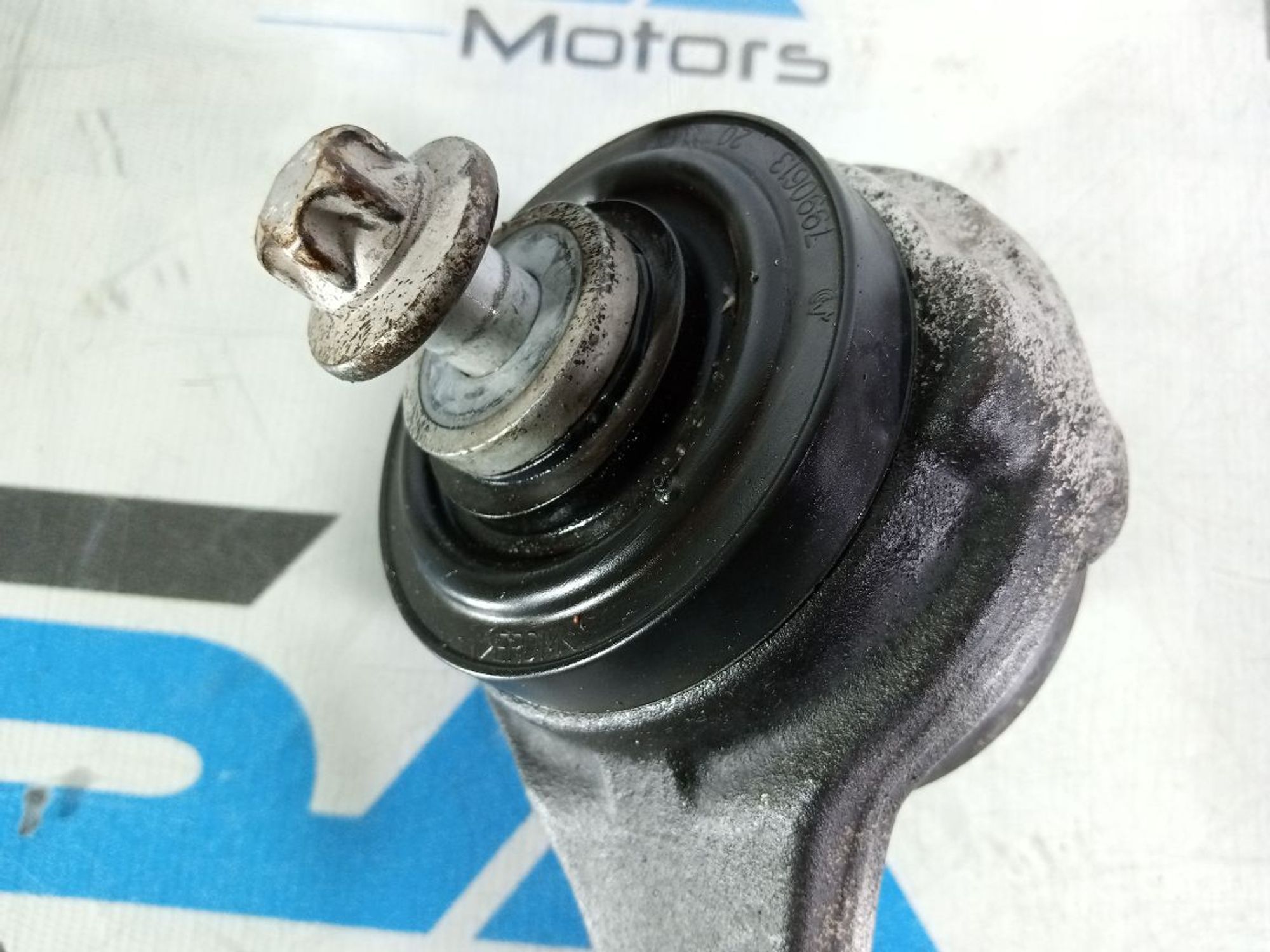 https://ycs.partsauto.market/partsauto-images/thmbs/userImages/b7628e092085f1f91467af1afb6e7630/part/7ef9aadb-5ab1-46e6-a4b0-d6f511197708_1741933224500.jpg