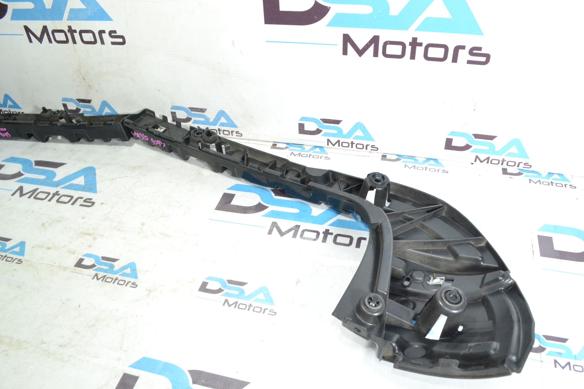Кронштейн бампера оригинал BMW F25  из Японии, 3900 рублей, Кореновск