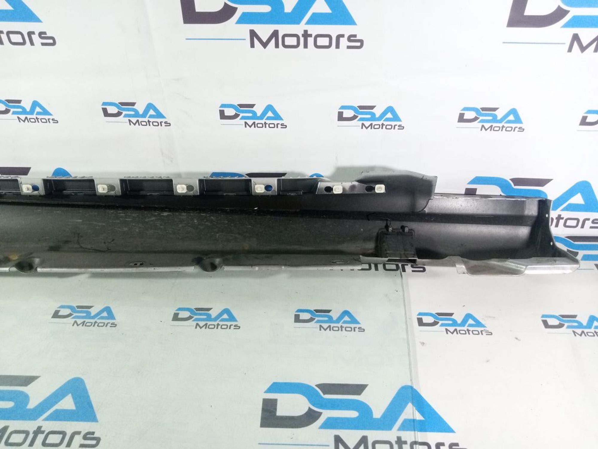 https://ycs.partsauto.market/partsauto-images/thmbs/userImages/b7628e092085f1f91467af1afb6e7630/part/802f63b7-7dec-4e53-b2f8-f0a0a5feb962_1744112198179.jpg