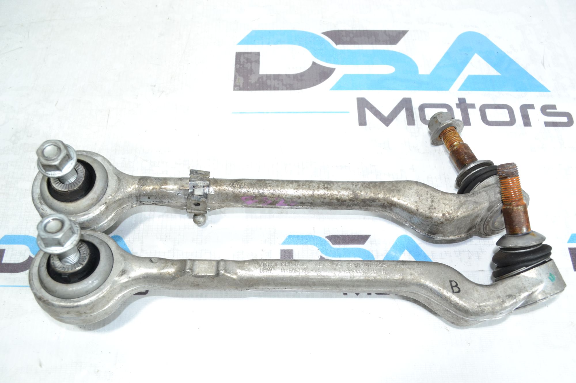 https://ycs.partsauto.market/partsauto-images/thmbs/userImages/b7628e092085f1f91467af1afb6e7630/part/8037a1fe-f982-4fe1-a421-fb8cd8230467_1779286077908.jpg