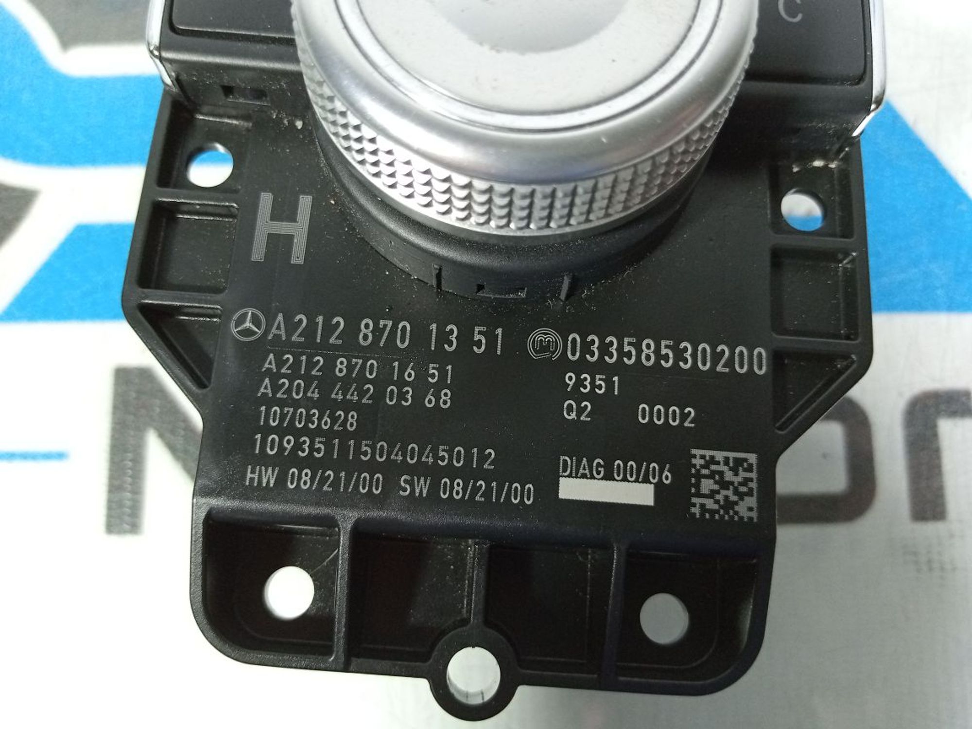 https://ycs.partsauto.market/partsauto-images/thmbs/userImages/b7628e092085f1f91467af1afb6e7630/part/805195dd-1d76-43a3-a530-287432ba324f_1742899380499.jpg
