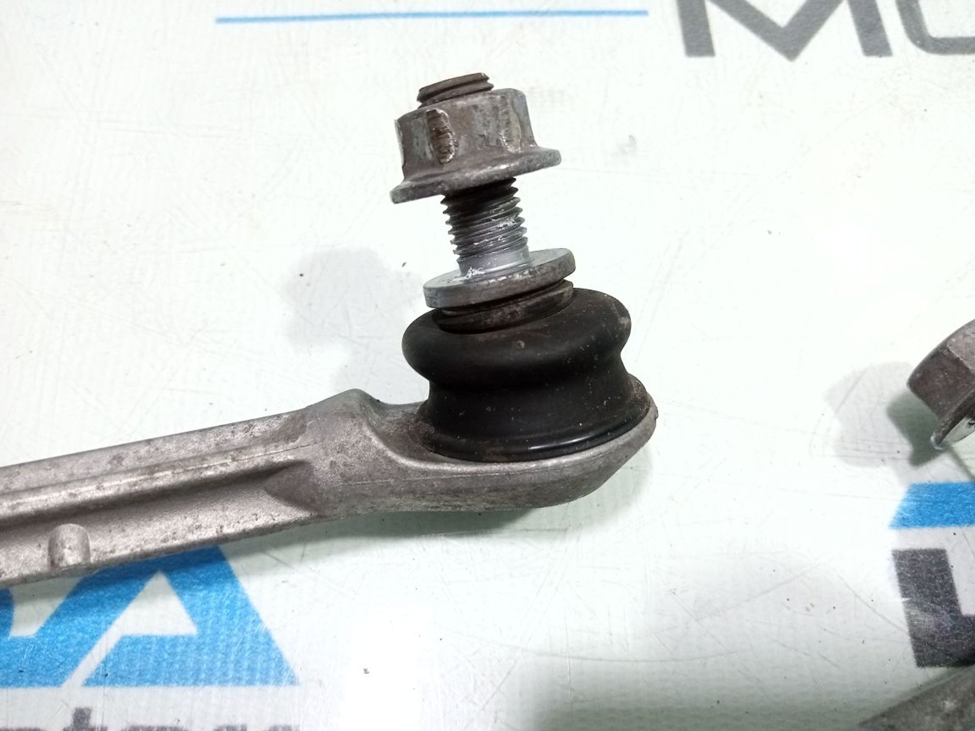 https://ycs.partsauto.market/partsauto-images/thmbs/userImages/b7628e092085f1f91467af1afb6e7630/part/808b0120-8da1-4230-af6b-a89d463cf2c2_1748410716260.jpg