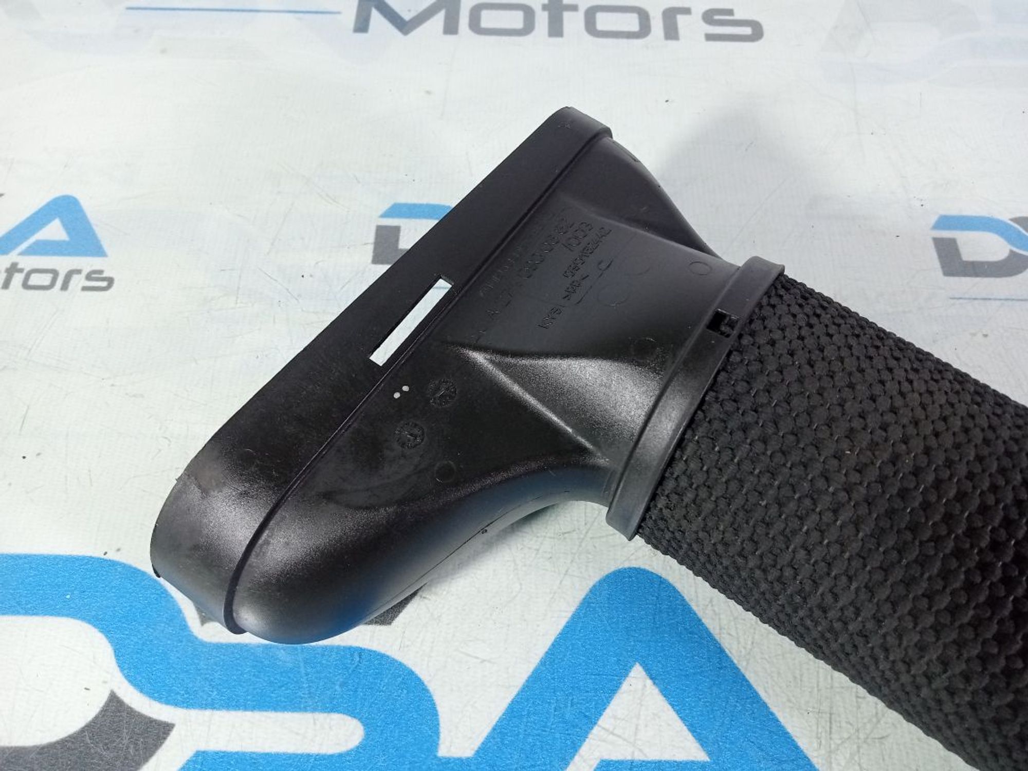 https://ycs.partsauto.market/partsauto-images/thmbs/userImages/b7628e092085f1f91467af1afb6e7630/part/8109ee39-cc71-496d-9454-63eea5cc4e8e_1744209587155.jpg