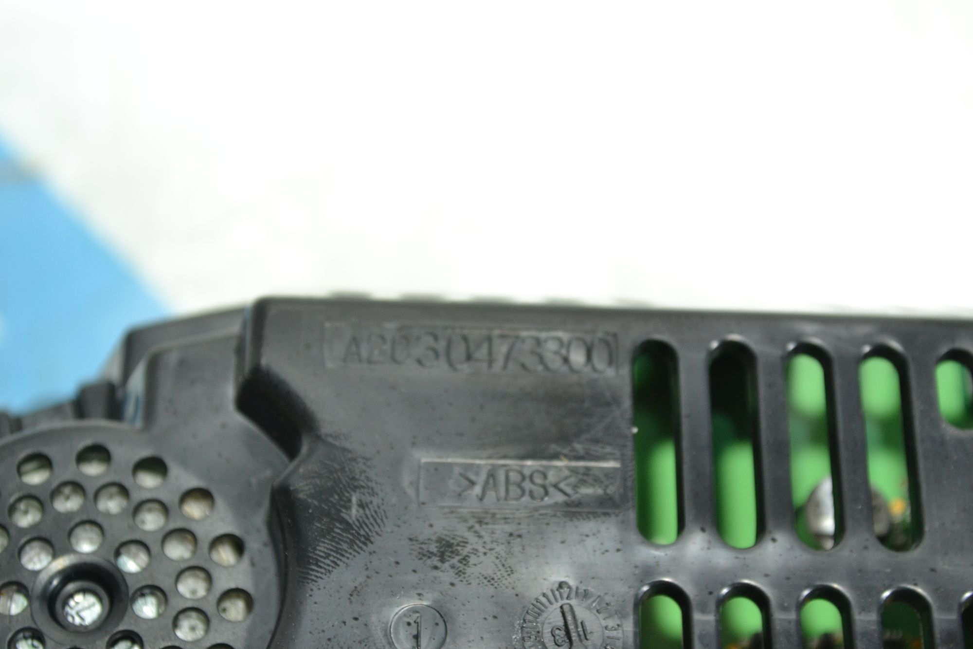 https://ycs.partsauto.market/partsauto-images/thmbs/userImages/b7628e092085f1f91467af1afb6e7630/part/81b6733e-a81e-4bfc-bf5e-50f5eb9449cb_1780983855920.jpg