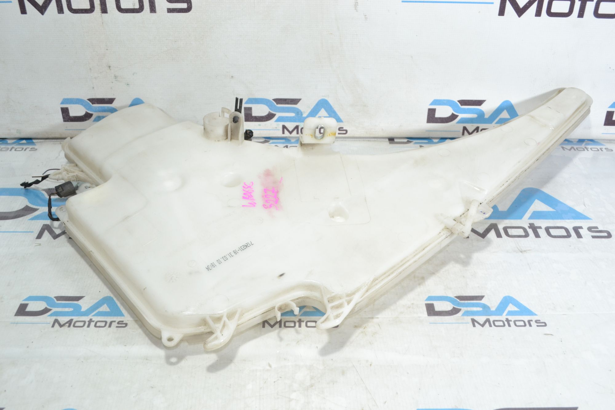 https://ycs.partsauto.market/partsauto-images/thmbs/userImages/b7628e092085f1f91467af1afb6e7630/part/82697f71-f5b7-493c-bf67-6f1a02240c02_1781248364126.jpg