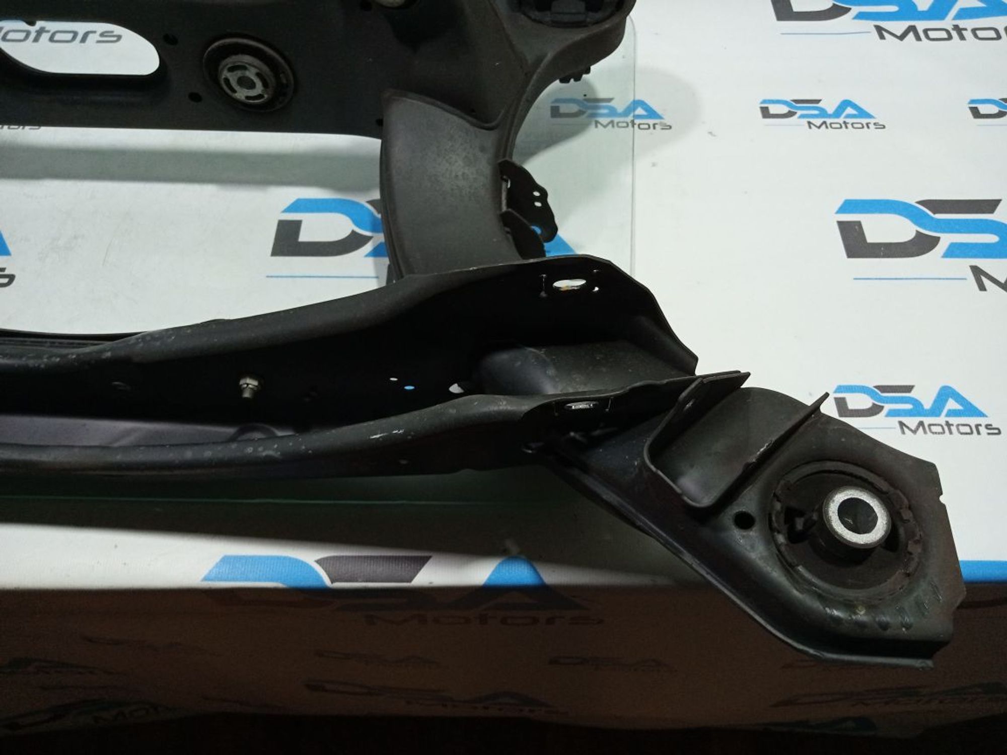 https://ycs.partsauto.market/partsauto-images/thmbs/userImages/b7628e092085f1f91467af1afb6e7630/part/828faf53-9699-4f08-b722-9cbbed6ae489_1747762896358.jpg