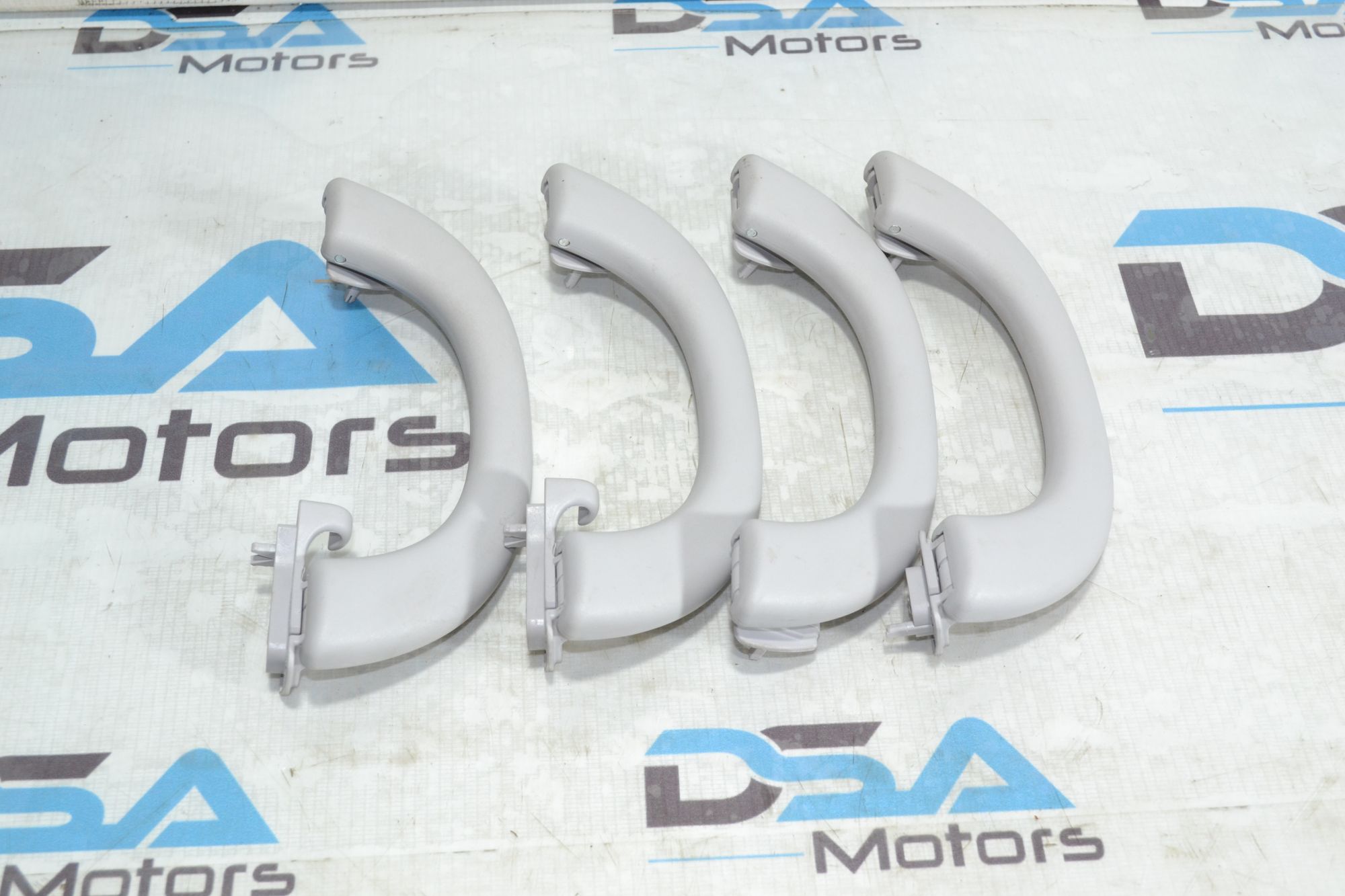https://ycs.partsauto.market/partsauto-images/thmbs/userImages/b7628e092085f1f91467af1afb6e7630/part/82e5e10b-0760-4511-a8f0-76a9768a7ddc_1780665836311.jpg