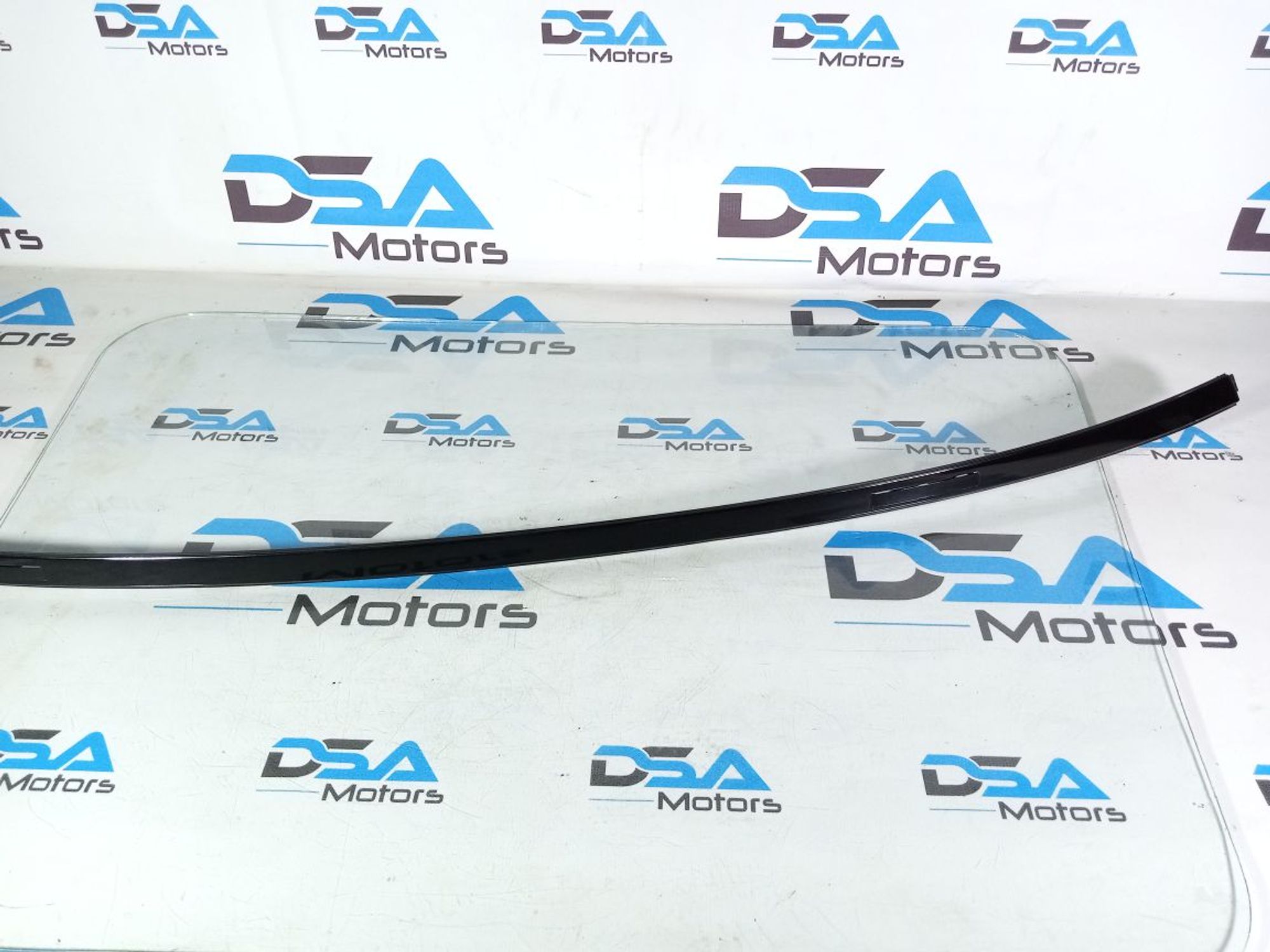 https://ycs.partsauto.market/partsauto-images/thmbs/userImages/b7628e092085f1f91467af1afb6e7630/part/83088ae3-6d6d-4c6a-98b8-74b733afc612_1745327341460.jpg