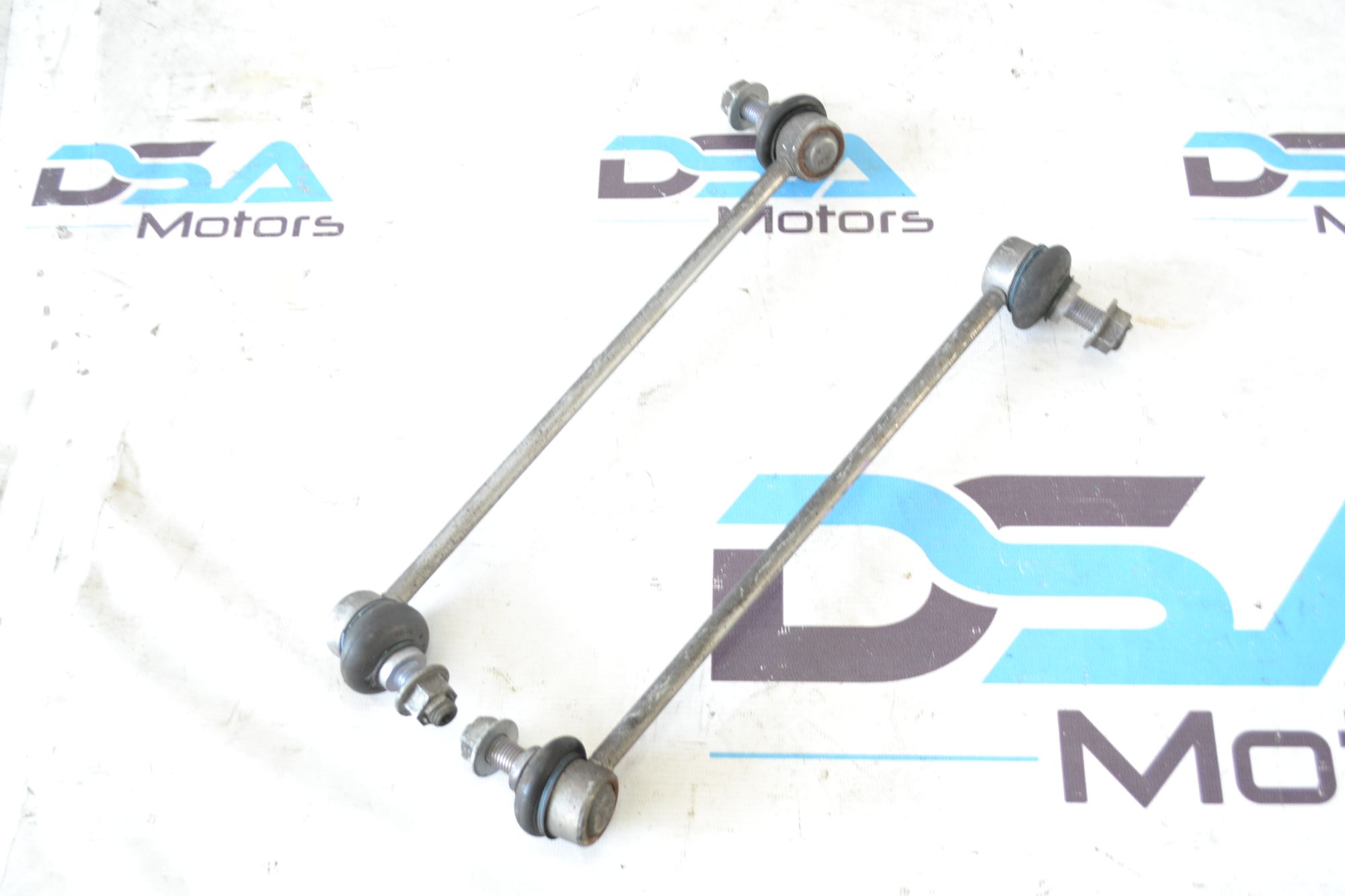 https://ycs.partsauto.market/partsauto-images/thmbs/userImages/b7628e092085f1f91467af1afb6e7630/part/831478de-84b4-4680-9ece-d7c32378f443_1785326318008.jpg