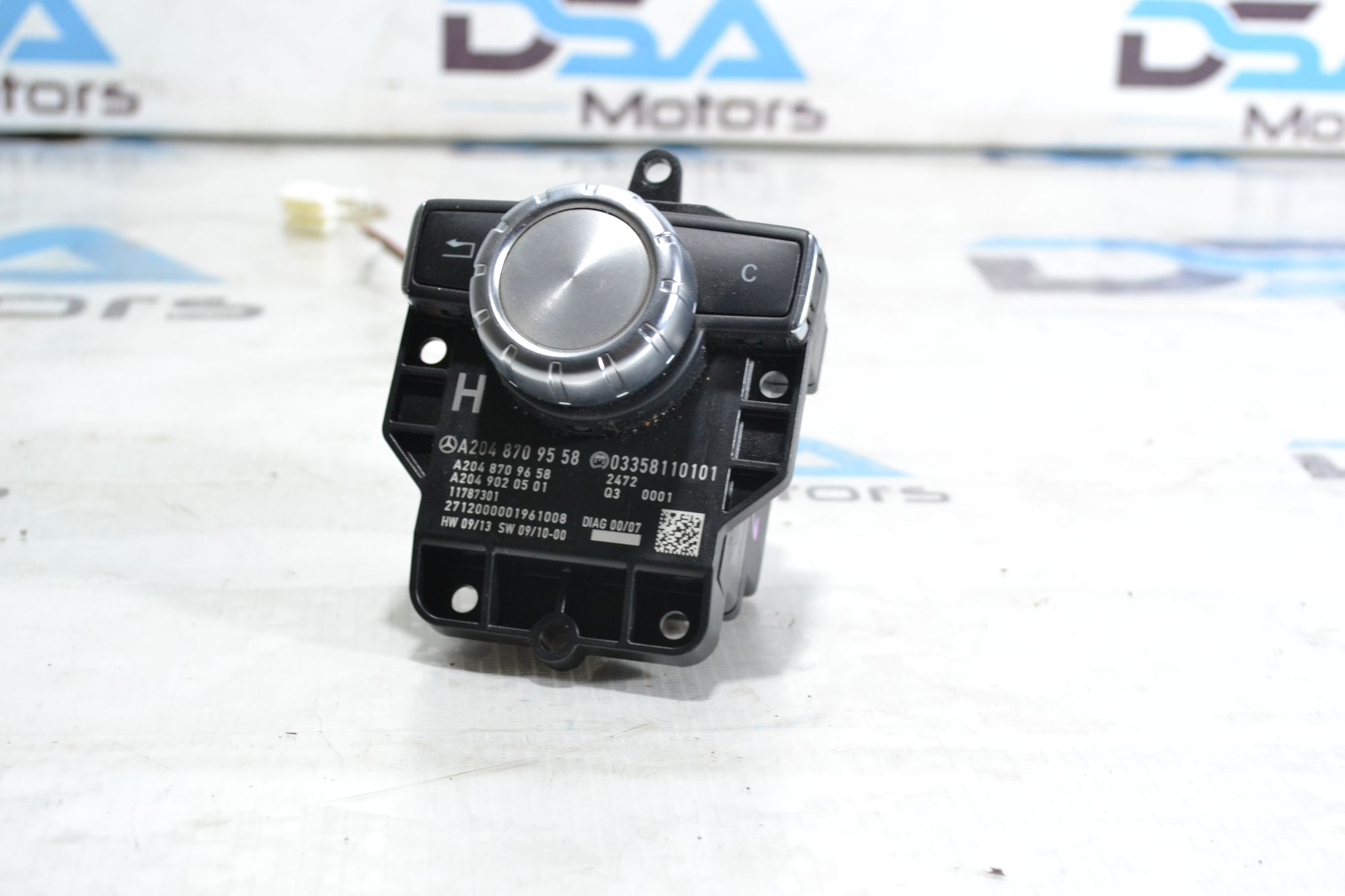 https://ycs.partsauto.market/partsauto-images/thmbs/userImages/b7628e092085f1f91467af1afb6e7630/part/83199312-4b51-4fec-96a6-d98bef6df3c4_1780036665302.jpg