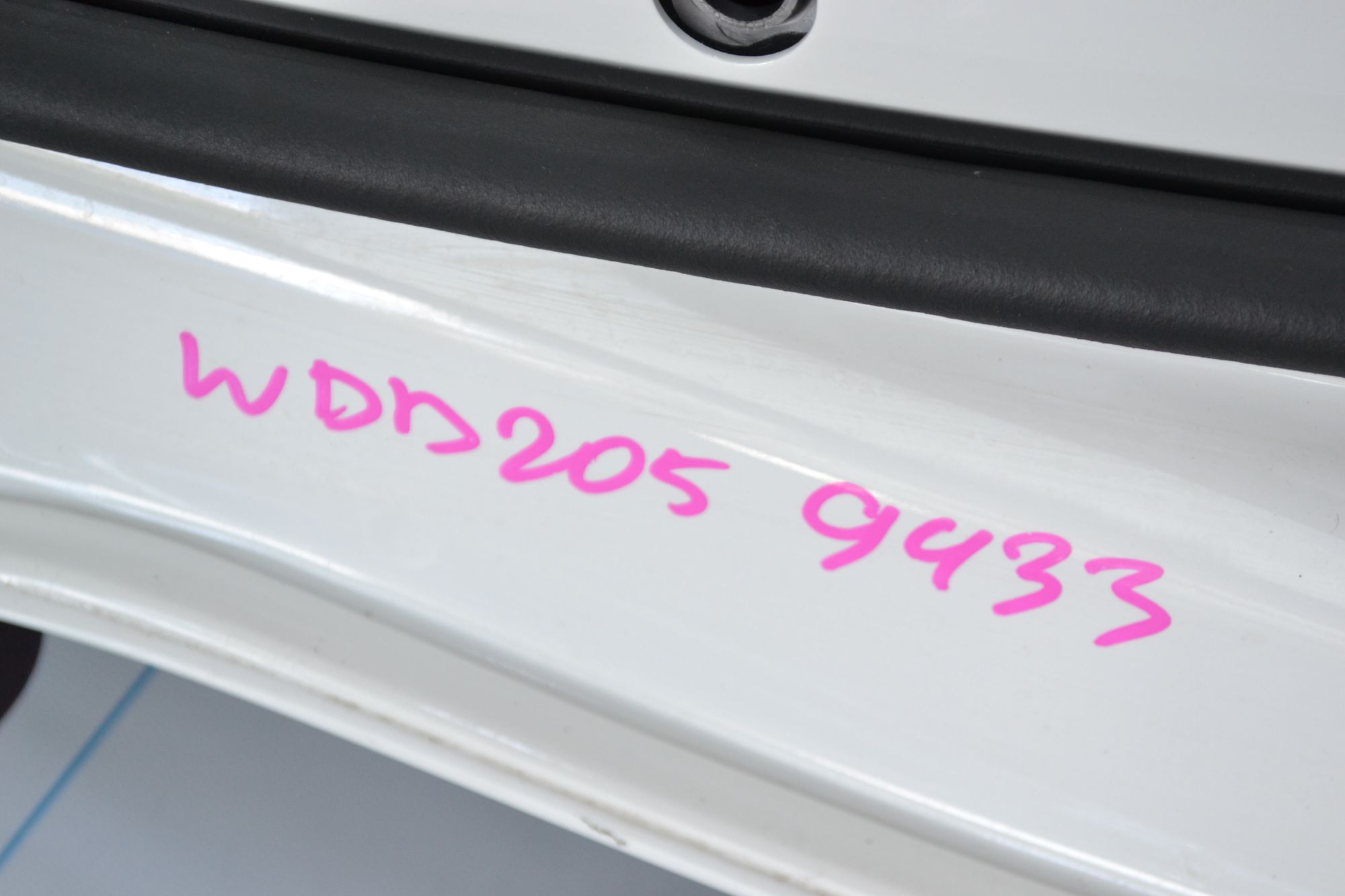 https://ycs.partsauto.market/partsauto-images/thmbs/userImages/b7628e092085f1f91467af1afb6e7630/part/83e525b8-f1ba-4c4e-b110-0d1a4fd858da_1783333348373.jpg