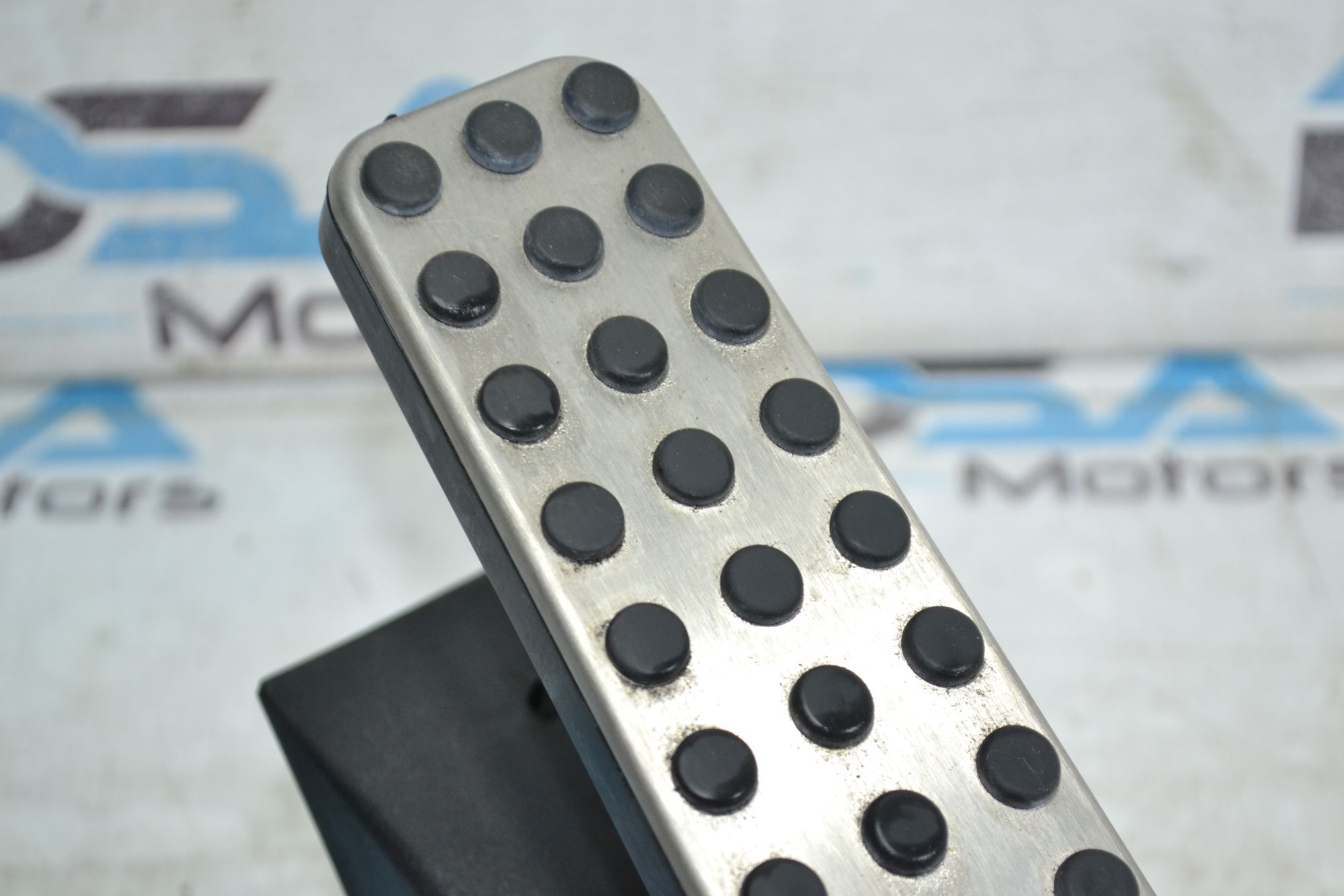 https://ycs.partsauto.market/partsauto-images/thmbs/userImages/b7628e092085f1f91467af1afb6e7630/part/84195157-cd7f-42ee-8299-e50946cdab06_1784101256609.jpg
