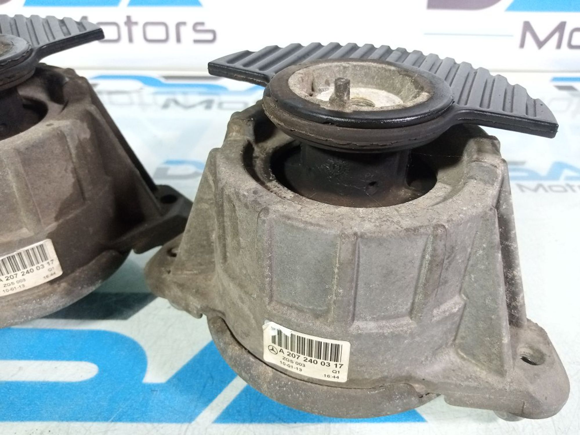 https://ycs.partsauto.market/partsauto-images/thmbs/userImages/b7628e092085f1f91467af1afb6e7630/part/8431d845-f379-43b7-bd36-a3c8658b959e_1743940350703.jpg
