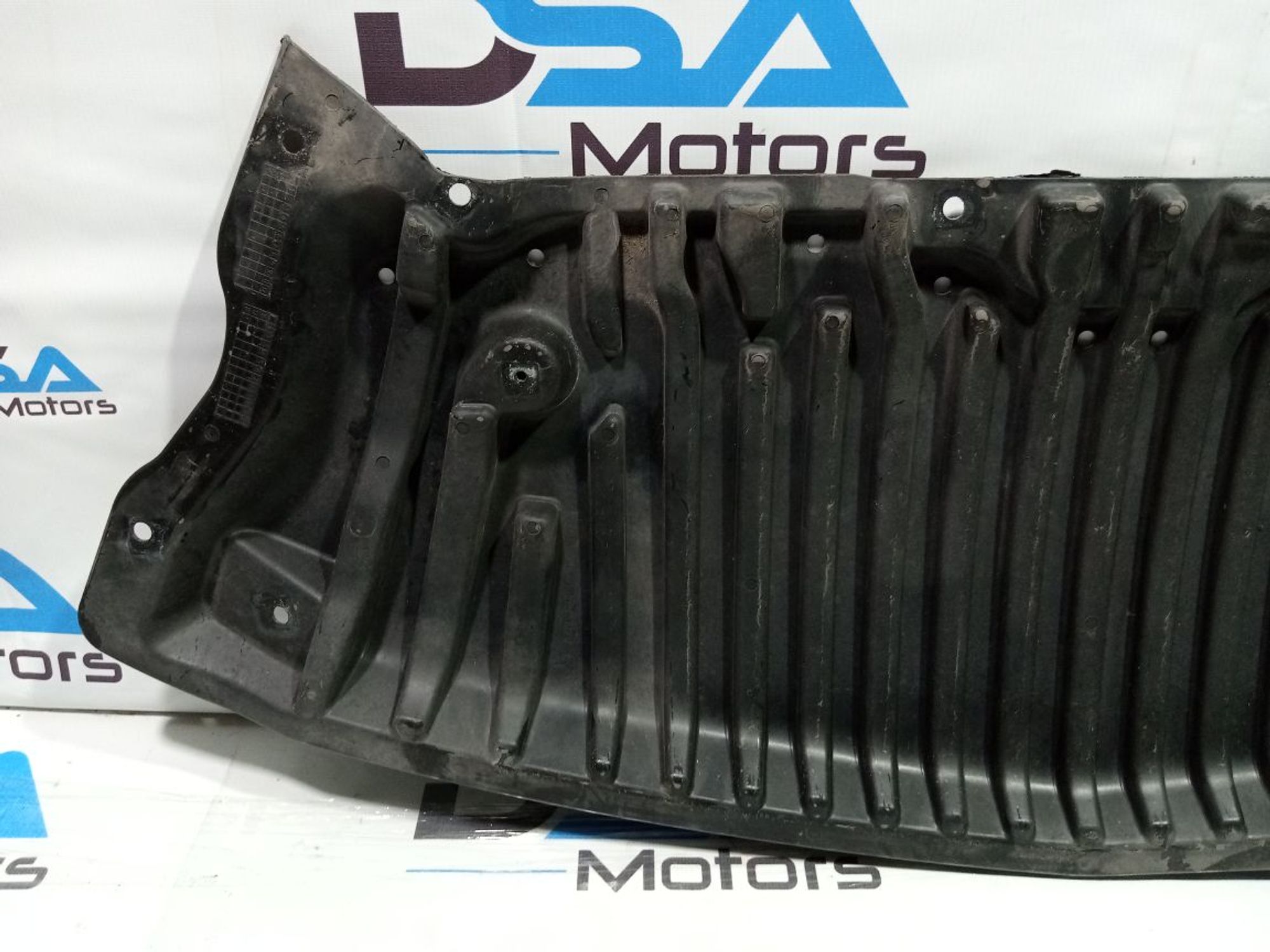 https://ycs.partsauto.market/partsauto-images/thmbs/userImages/b7628e092085f1f91467af1afb6e7630/part/84a8494a-6518-485b-a8a5-b3f48ba34b1b_1749495008257.jpg