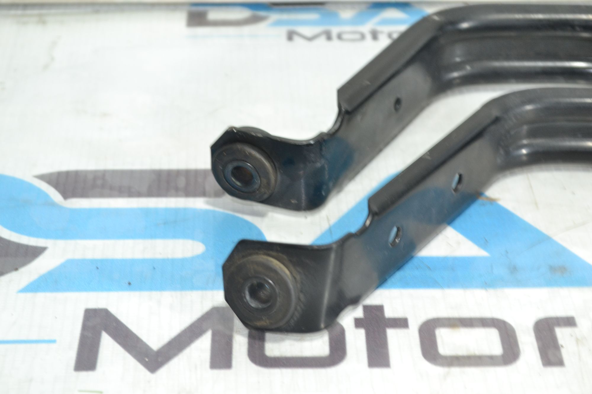 https://ycs.partsauto.market/partsauto-images/thmbs/userImages/b7628e092085f1f91467af1afb6e7630/part/84b6a473-c945-459b-998f-c8a3d0496633_1781516772207.jpg