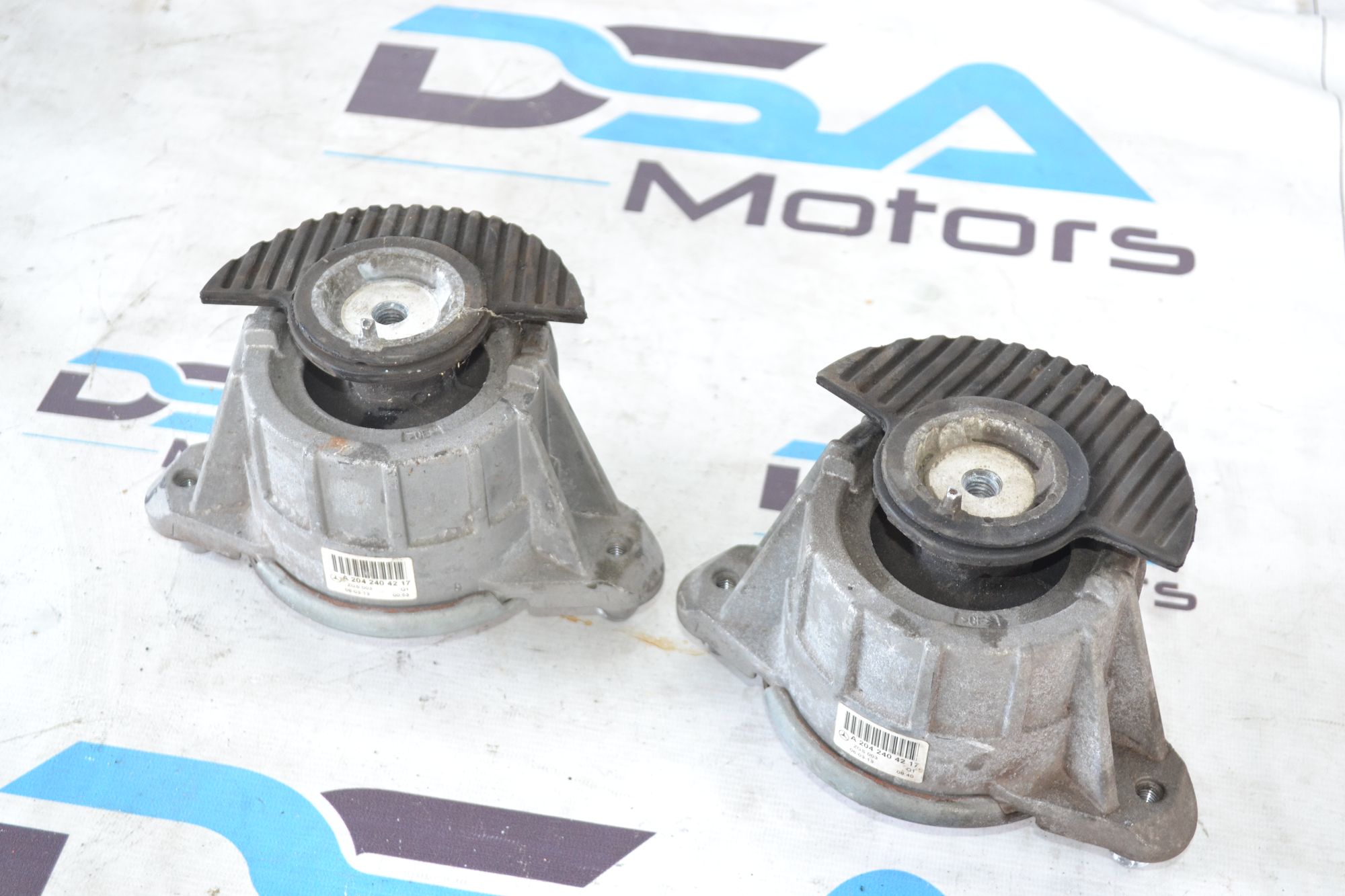 https://ycs.partsauto.market/partsauto-images/thmbs/userImages/b7628e092085f1f91467af1afb6e7630/part/84bf7c90-23fa-48c4-b408-4672b509530a_1785313234248.jpg