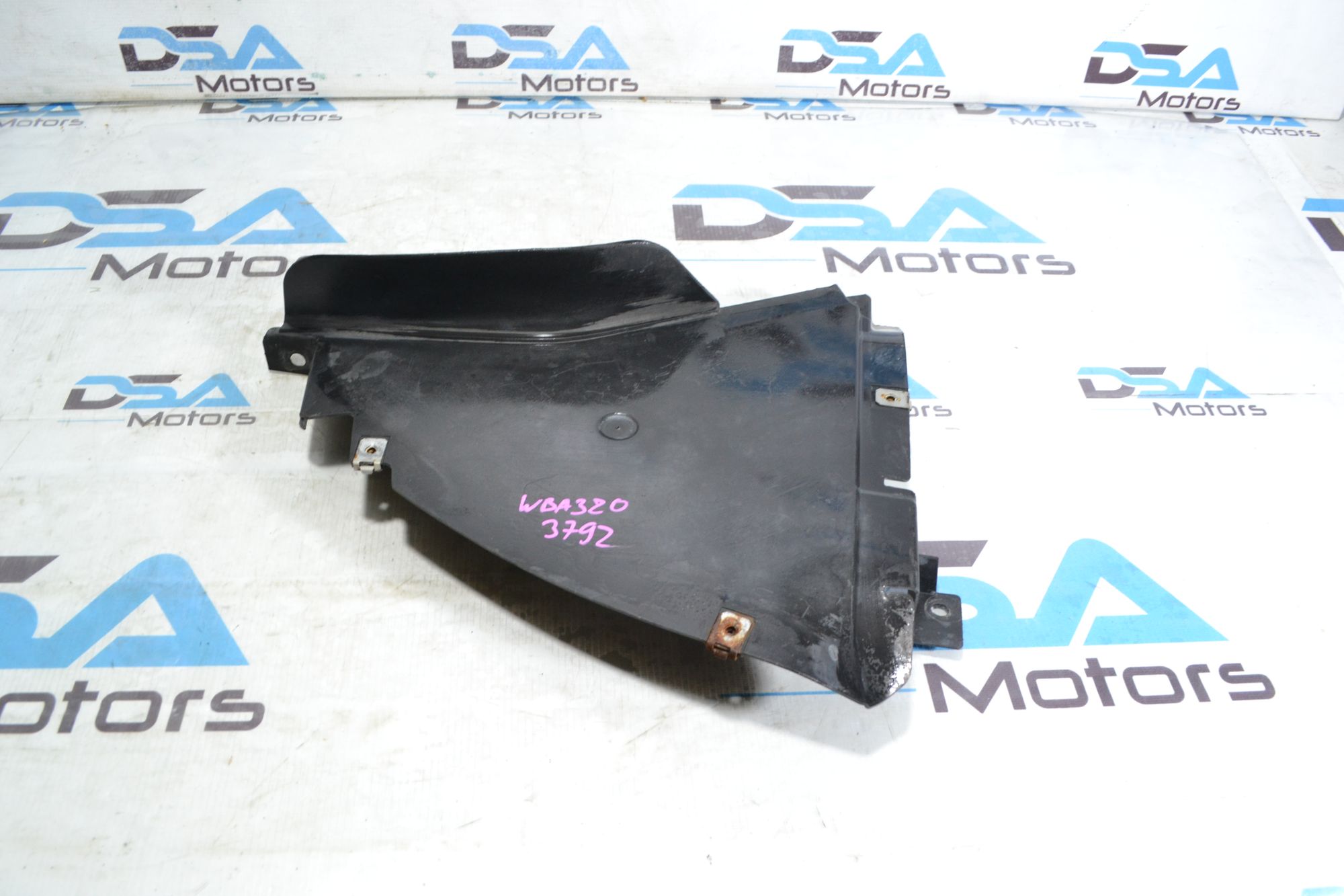 https://ycs.partsauto.market/partsauto-images/thmbs/userImages/b7628e092085f1f91467af1afb6e7630/part/84ee5c62-4b9c-4ad2-a9ec-058754cd938c_1781691593922.jpg