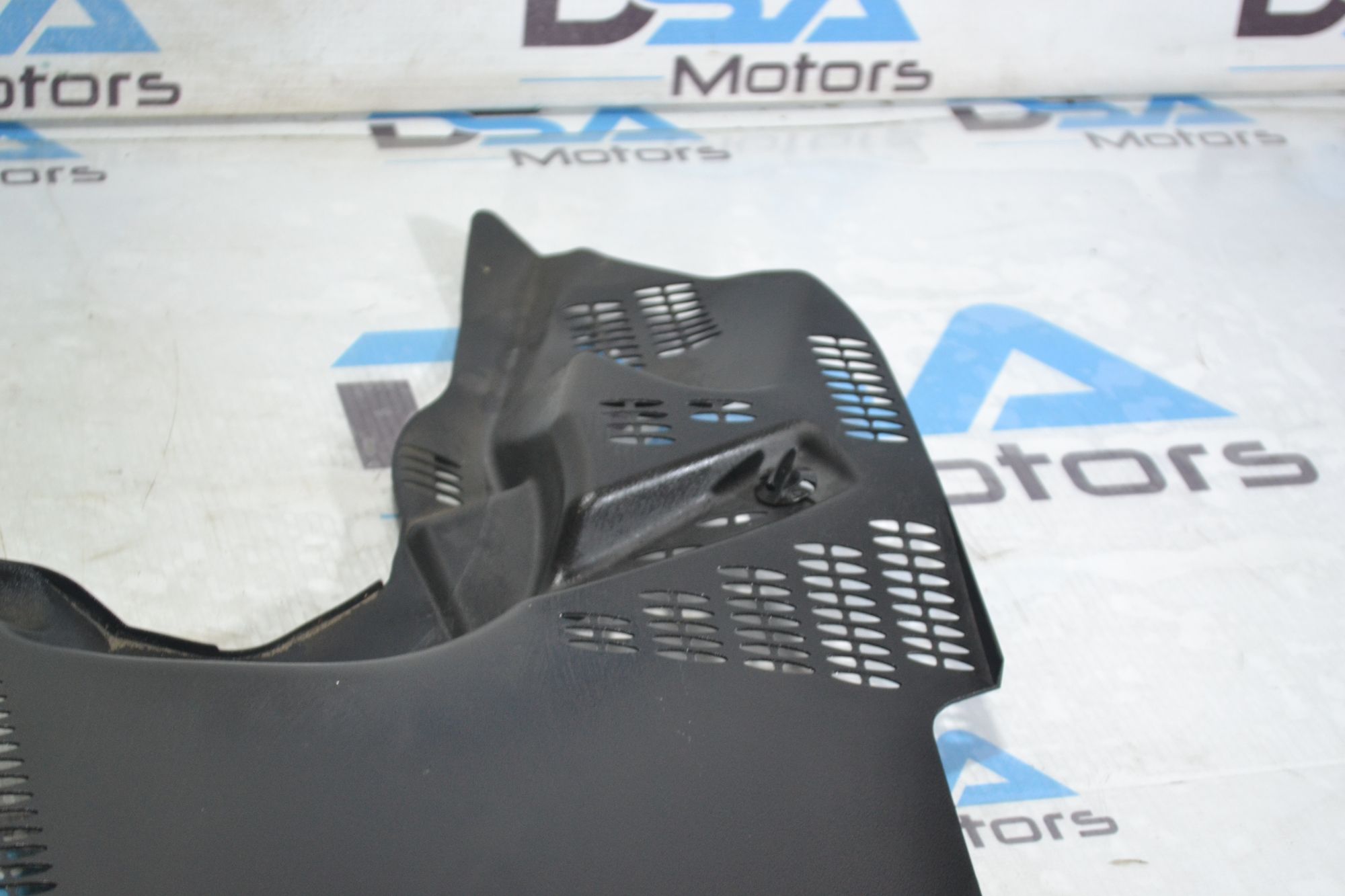 https://ycs.partsauto.market/partsauto-images/thmbs/userImages/b7628e092085f1f91467af1afb6e7630/part/85147d0d-c272-4d0d-b0ed-0bb9c39ba9ac_1781180518855.jpg